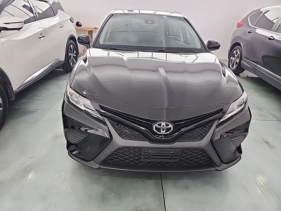 2020 Toyota Camry SE FWD
