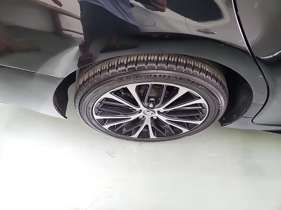 2020 Toyota Camry SE FWD