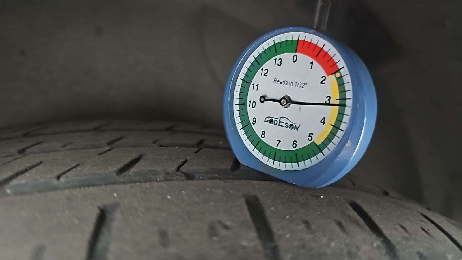 2014 Jaguar XF 2.0T RWD