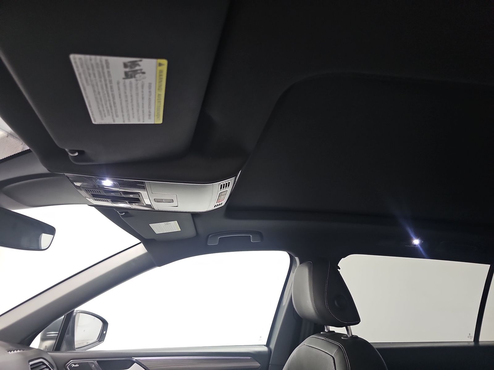 2022 Volkswagen Tiguan 2.0T SEL R-Line AWD