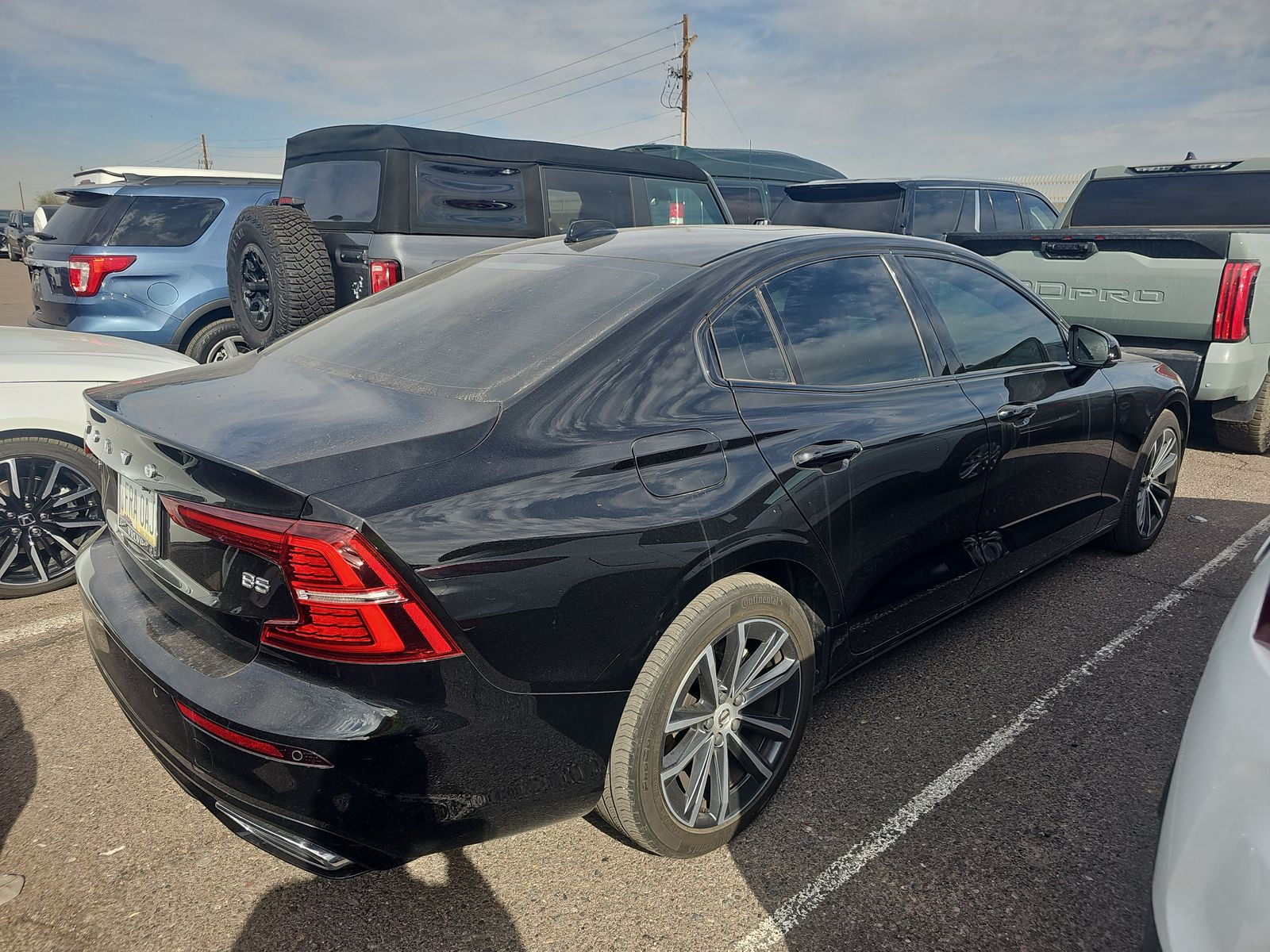 2022 Volvo S60 B5 Inscription FWD