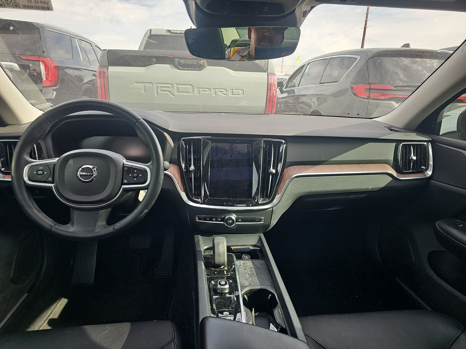 2022 Volvo S60 B5 Inscription FWD