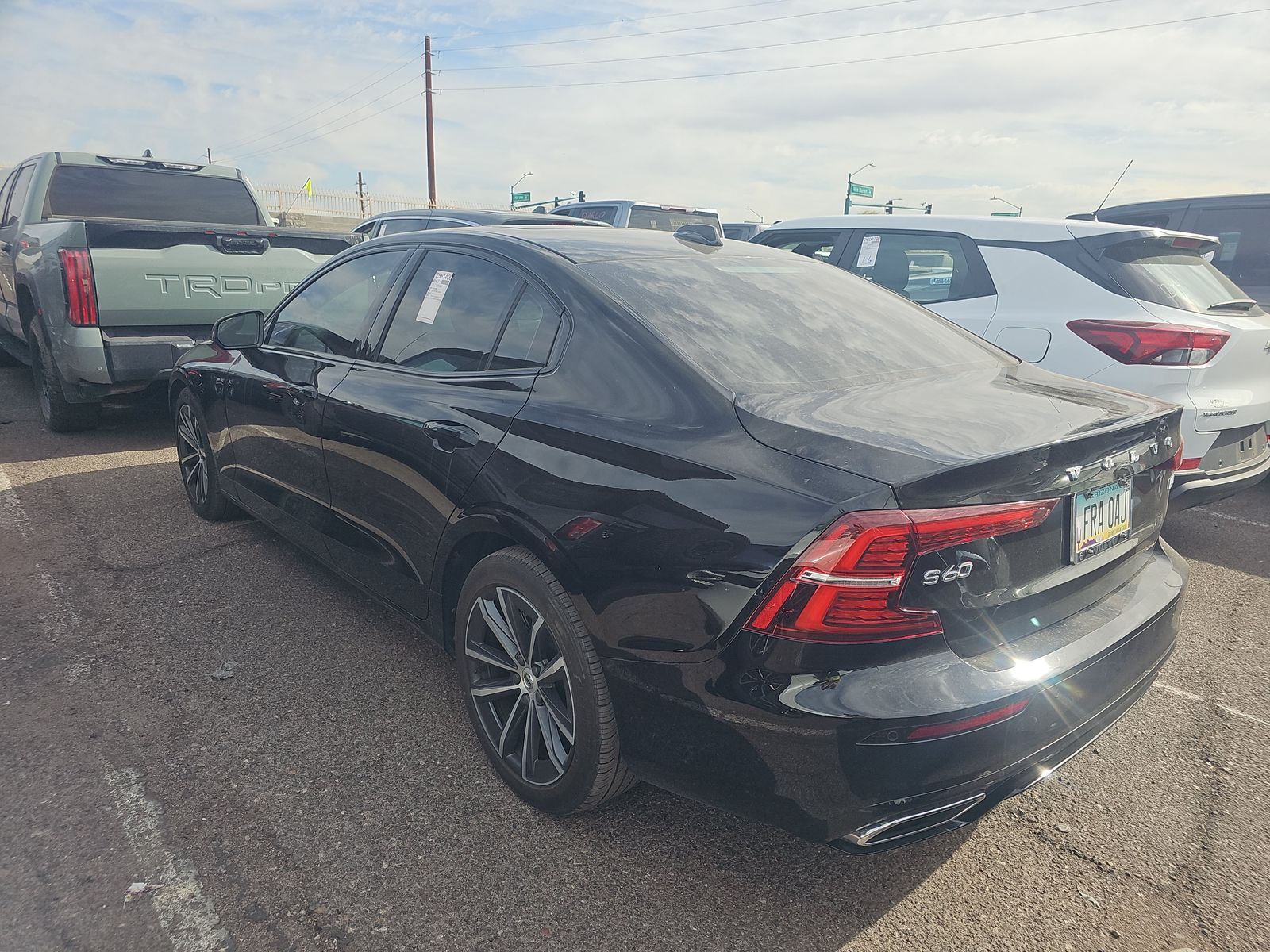 2022 Volvo S60 B5 Inscription FWD