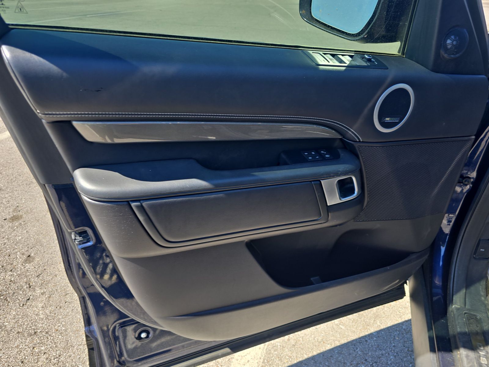 2018 Land Rover Discovery HSE Luxury AWD