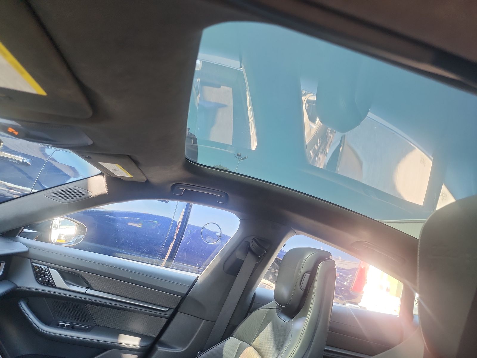 2021 Porsche Taycan Turbo S AWD