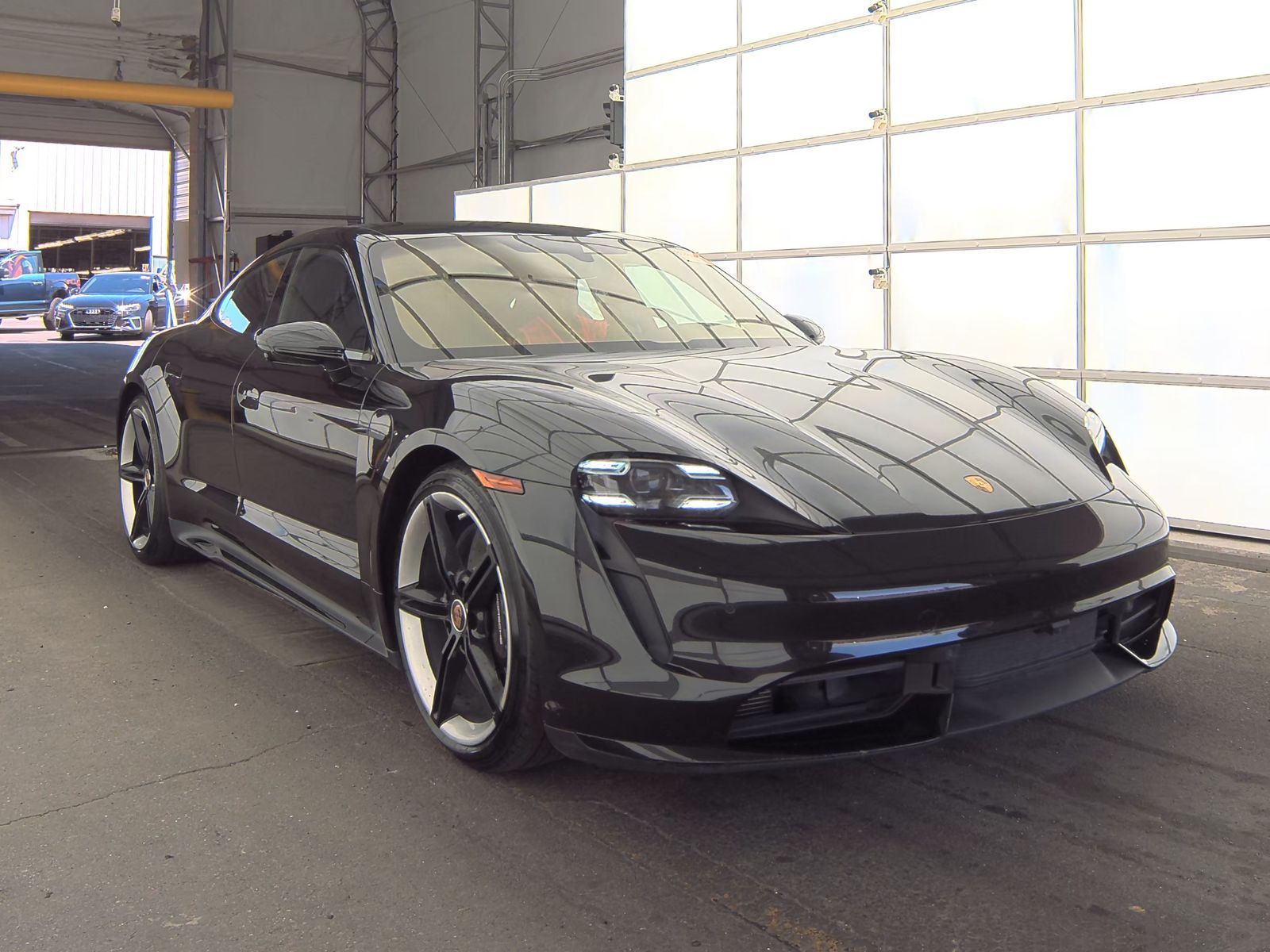 2021 Porsche Taycan Turbo S AWD