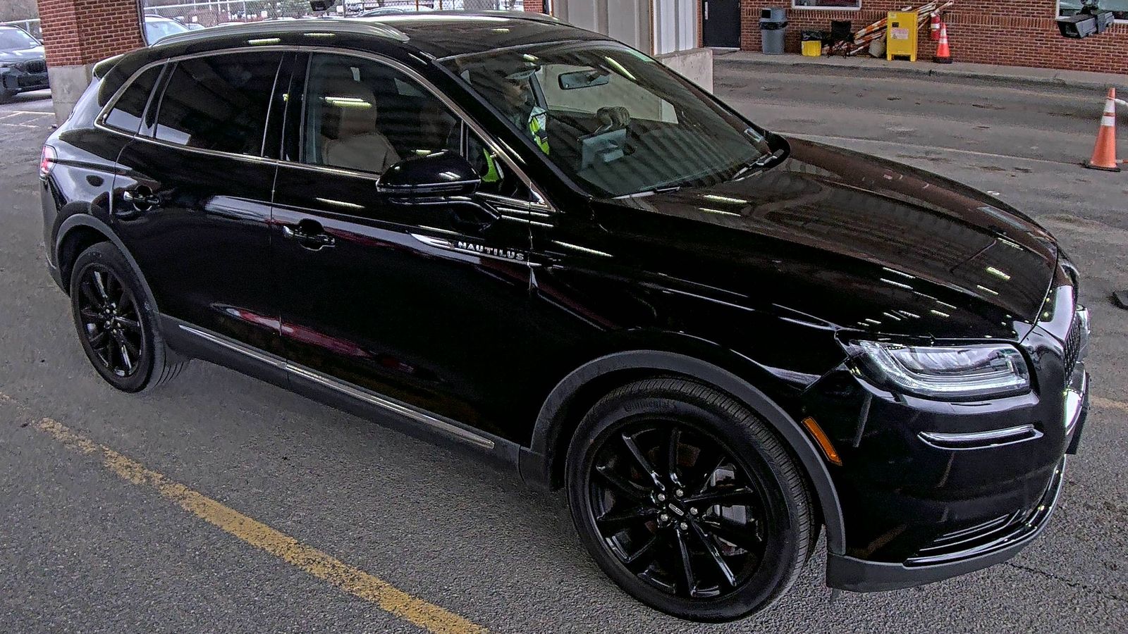2022 Lincoln Nautilus Reserve AWD