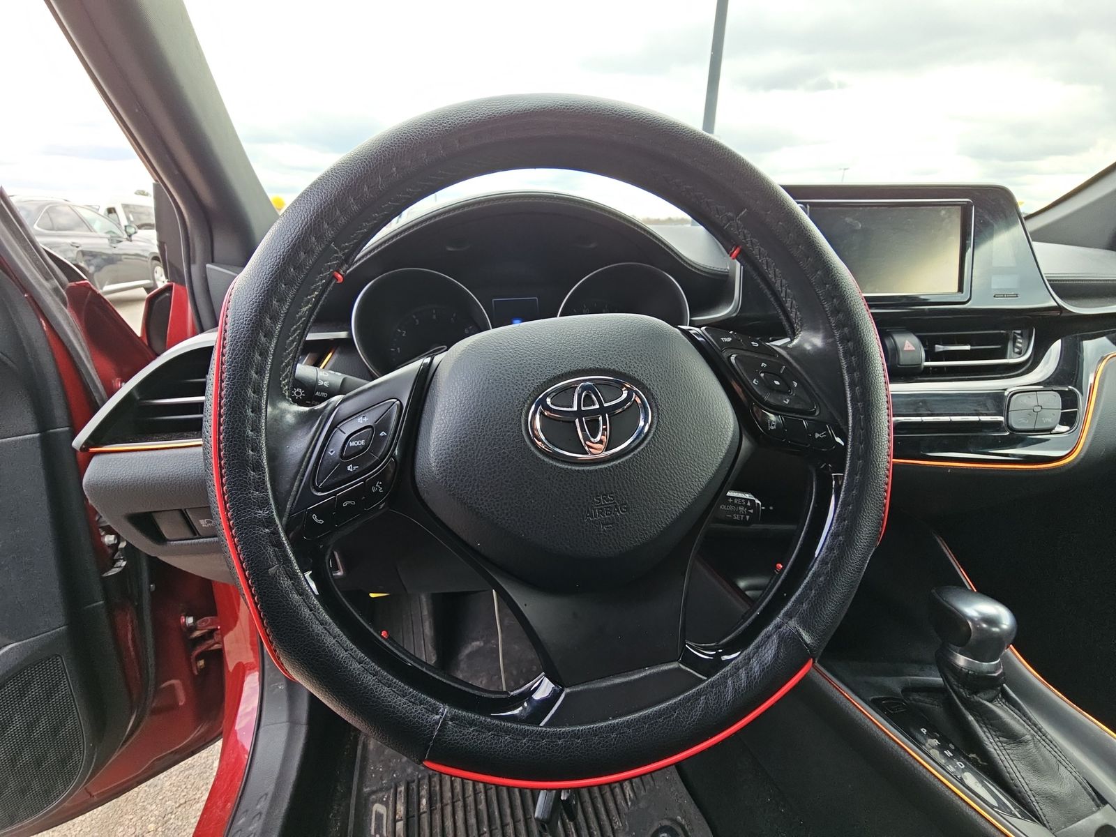 2018 Toyota C-HR XLE FWD