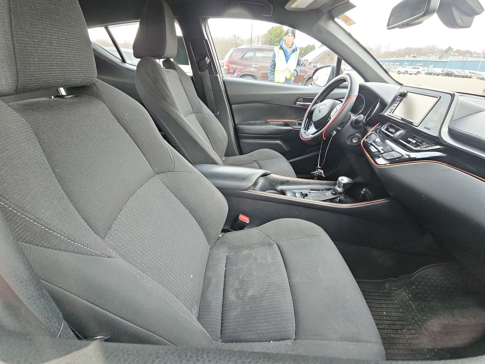 2018 Toyota C-HR XLE FWD