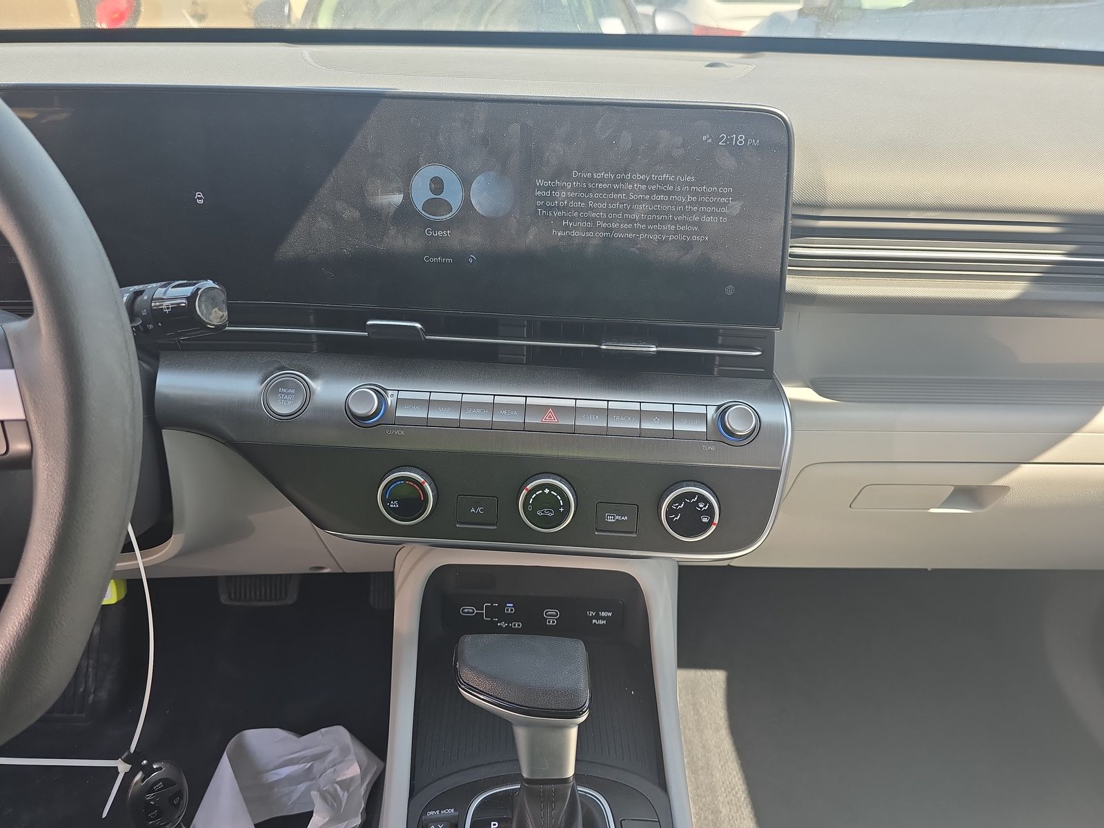 2024 Hyundai Kona SE FWD