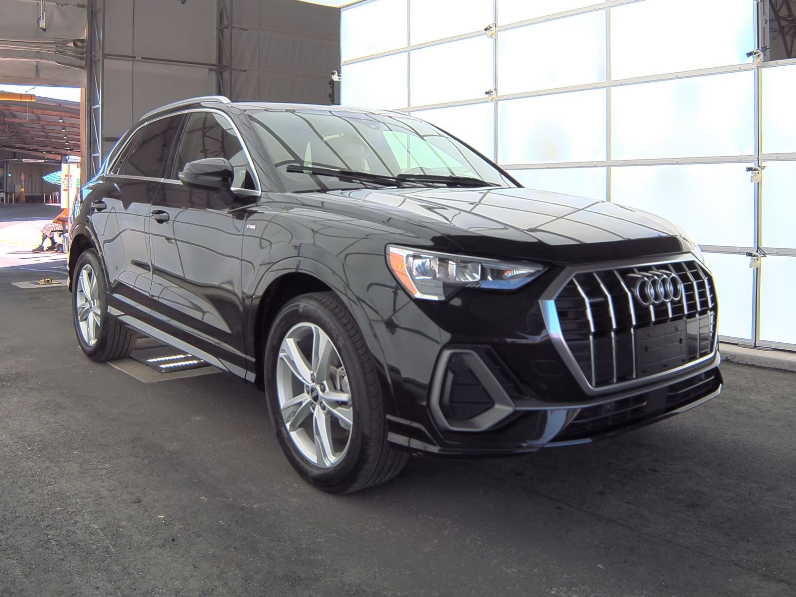 2022 Audi Q3 2.0T S line Premium AWD