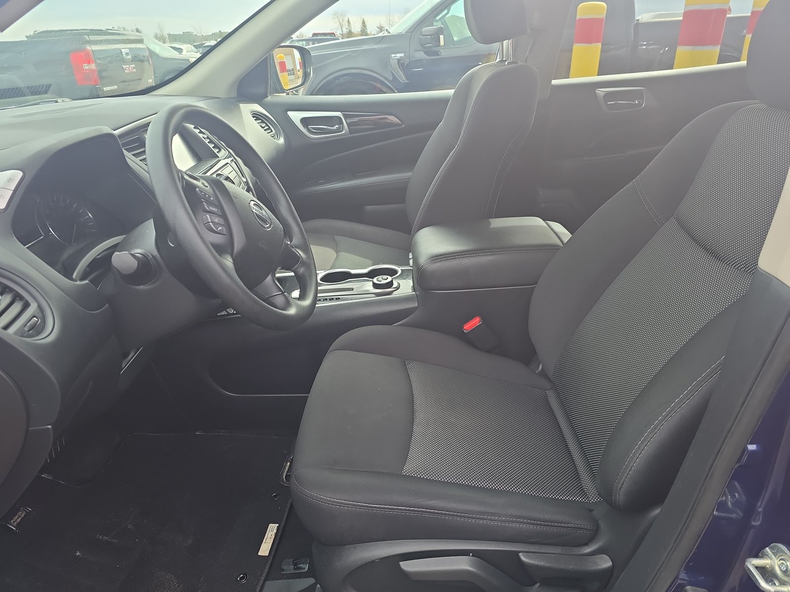 2020 Nissan Pathfinder S AWD