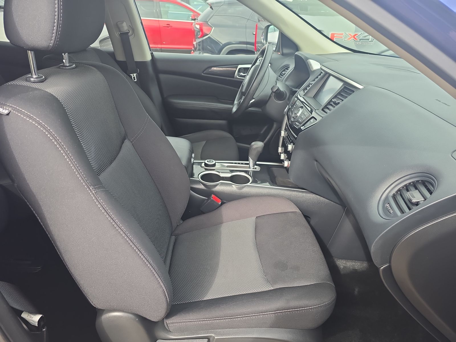 2020 Nissan Pathfinder S AWD