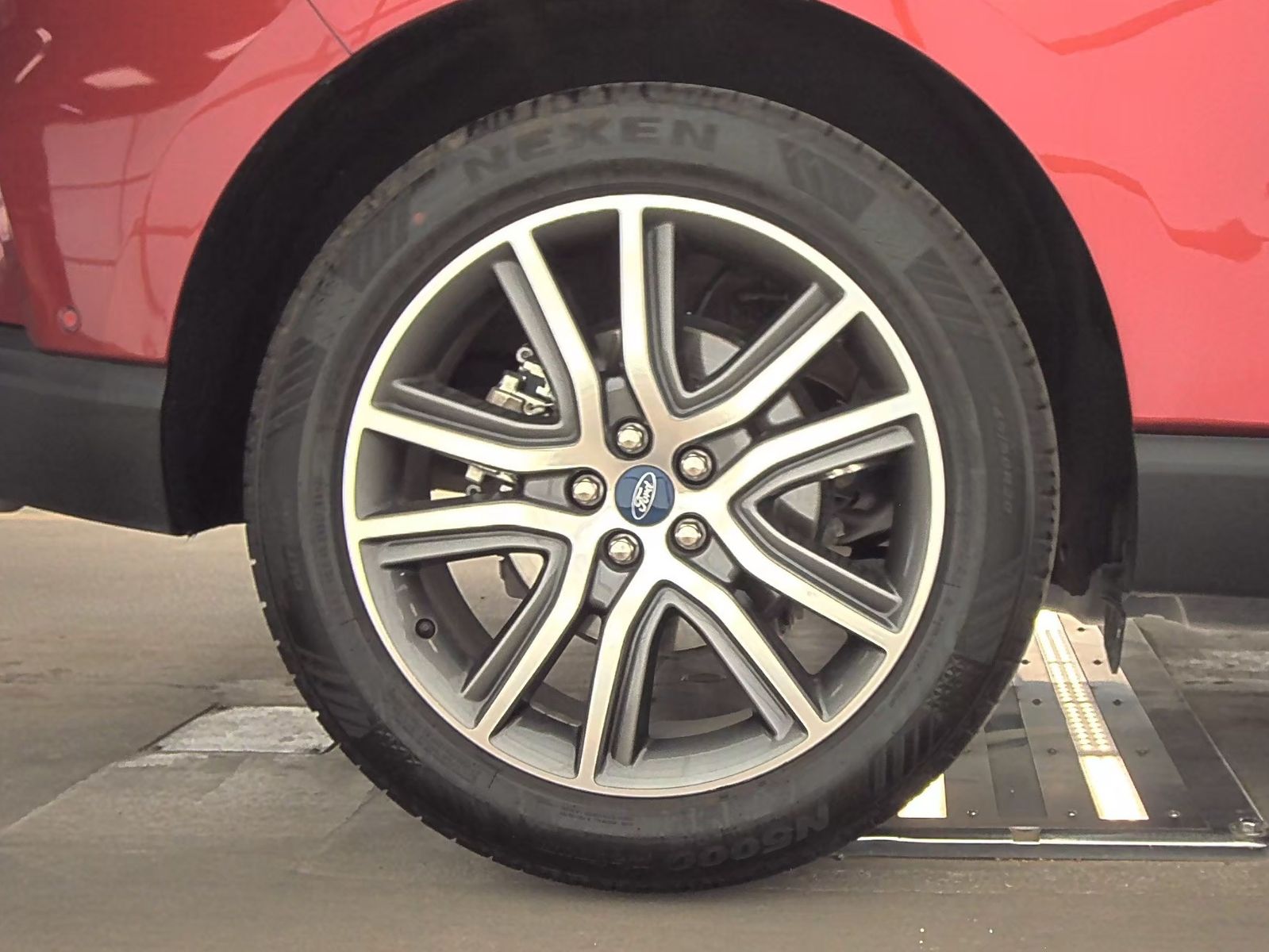 2021 Ford Edge Titanium FWD