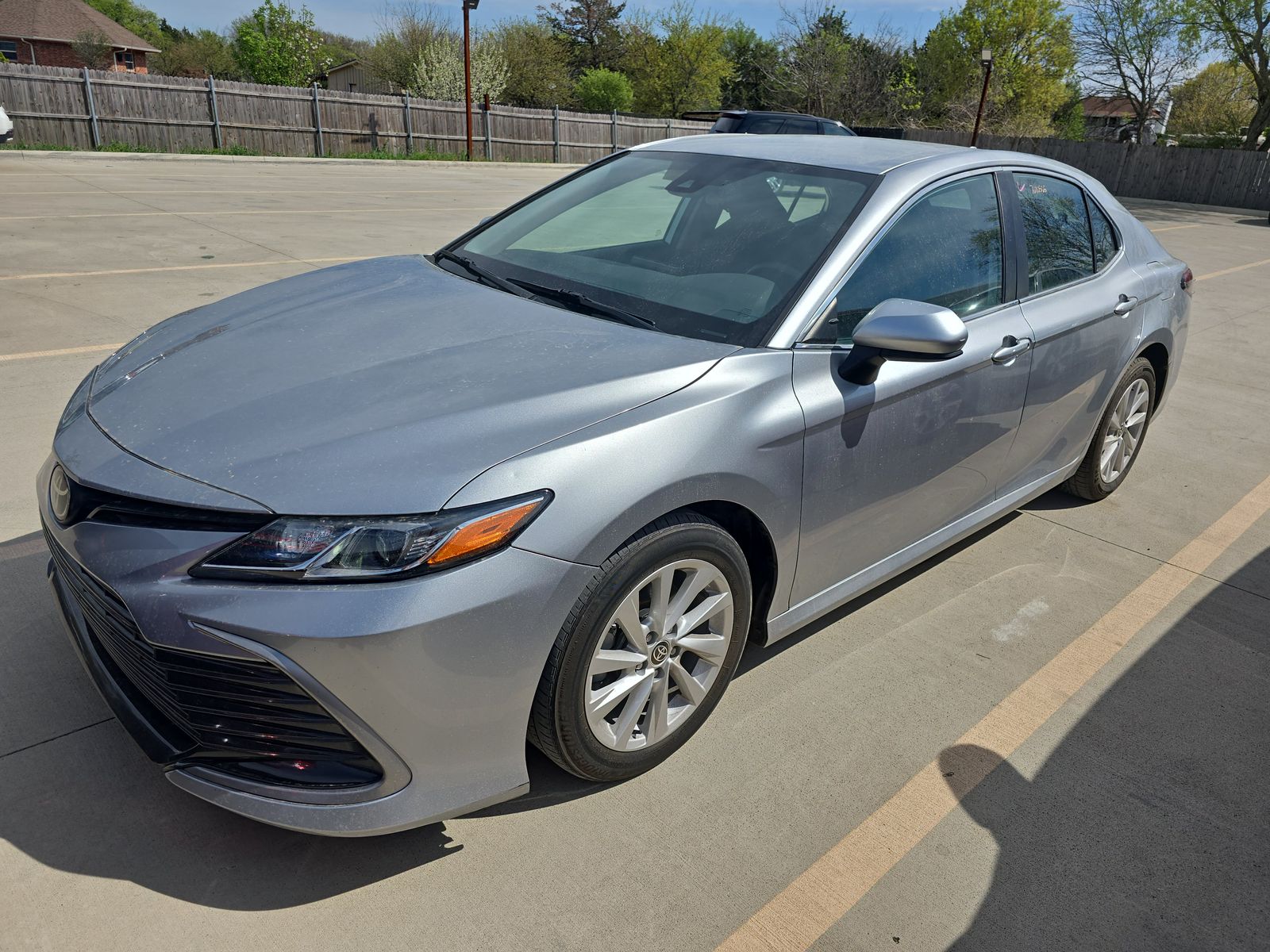 2022 Toyota Camry LE FWD