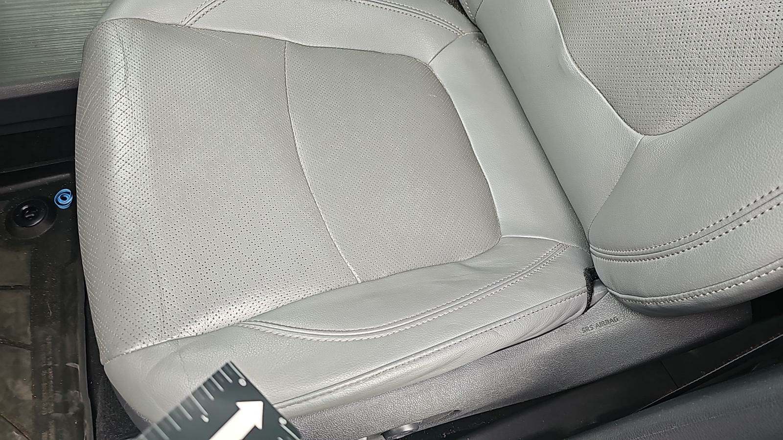2021 Toyota Sienna Limited FWD