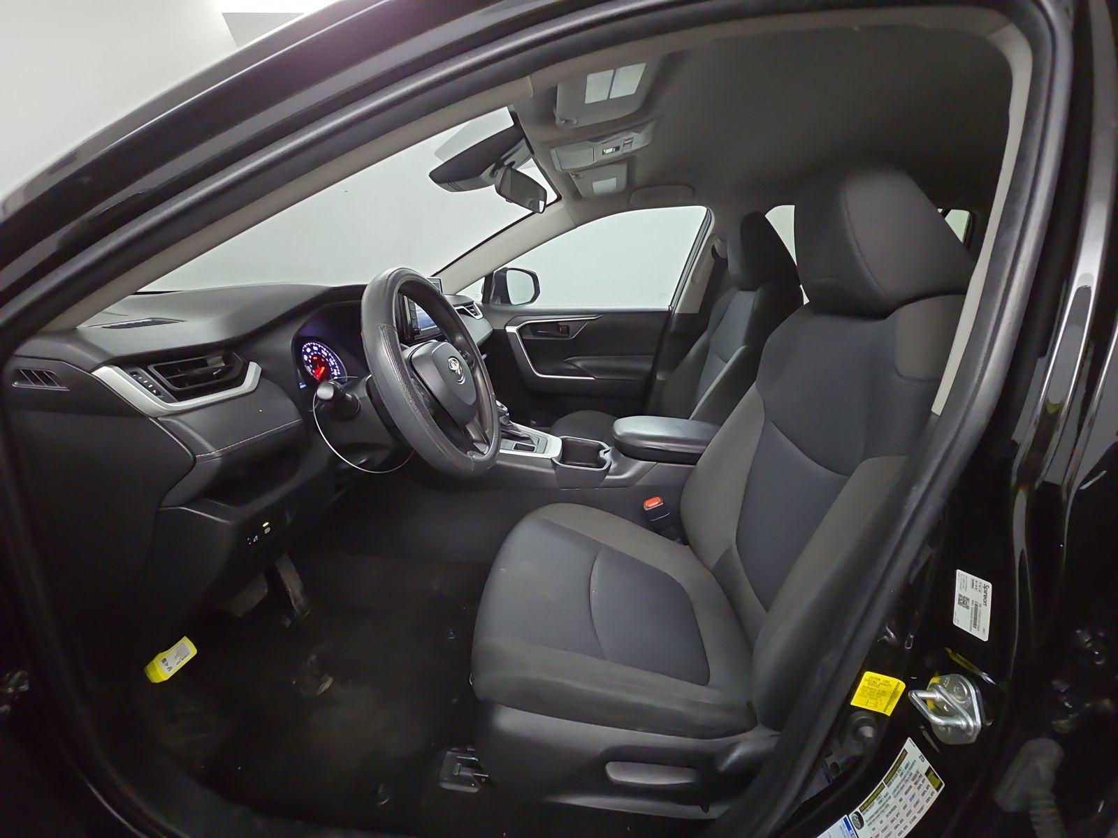 2022 Toyota RAV4 LE AWD
