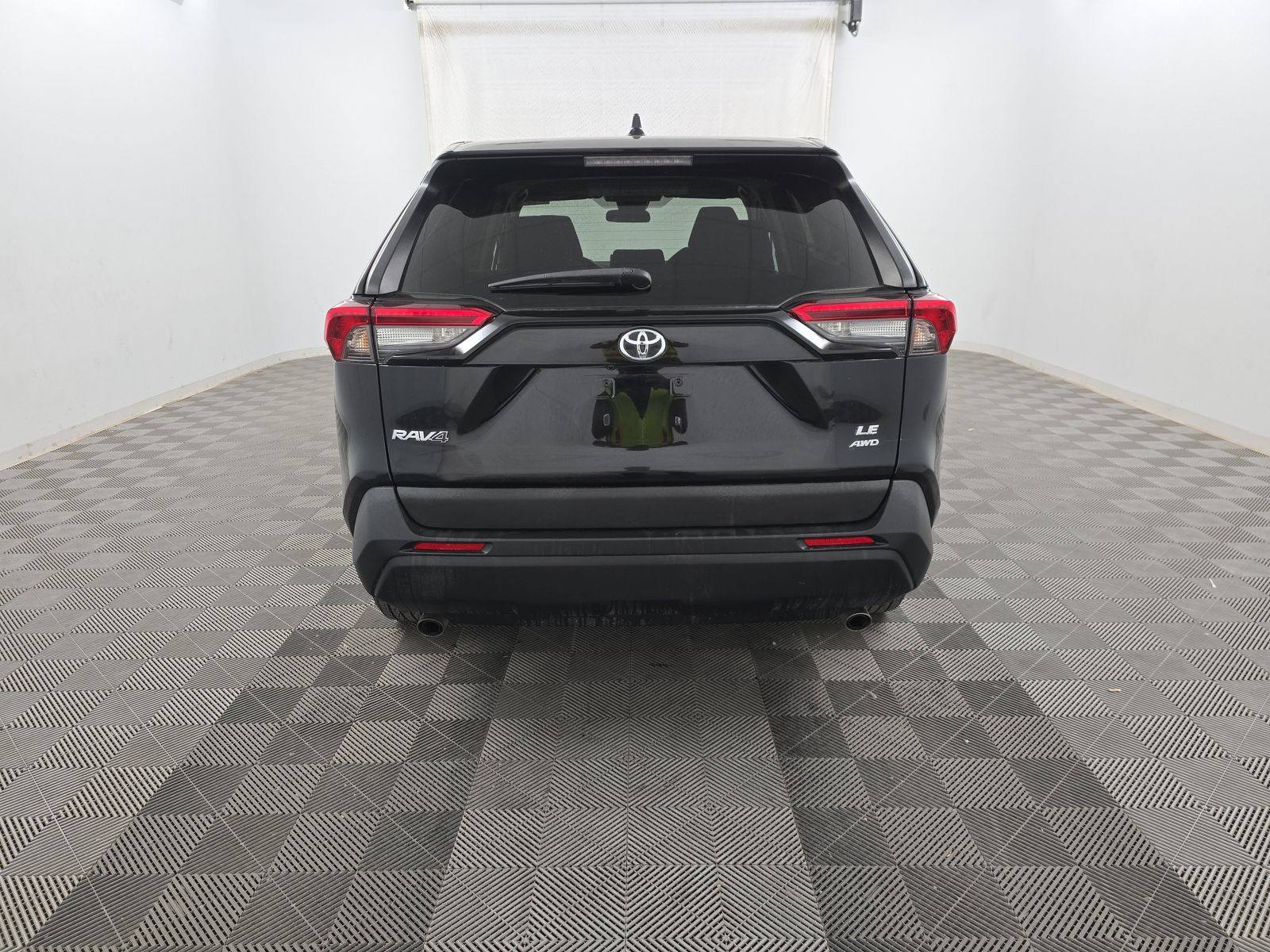 2022 Toyota RAV4 LE AWD