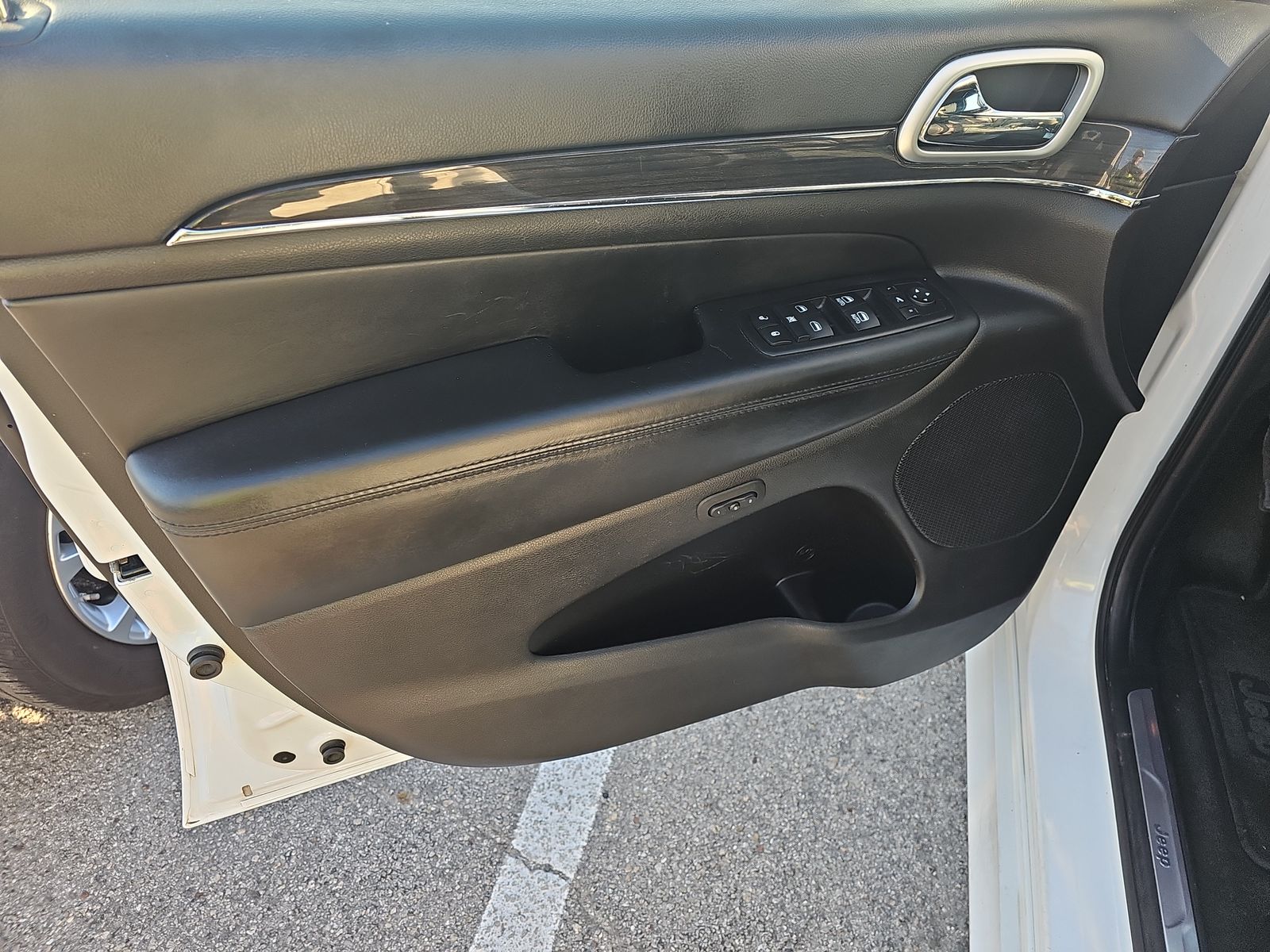 2015 Jeep Grand Cherokee Overland High Altitude Edition RWD