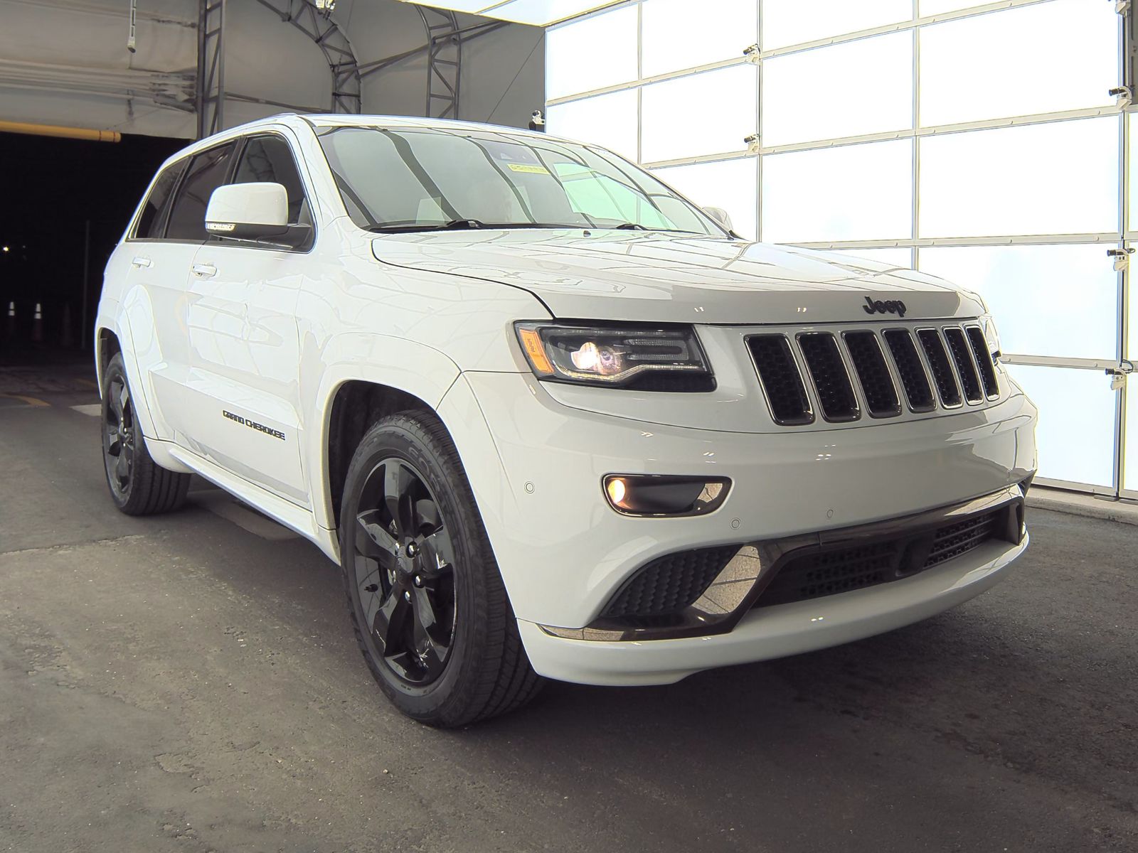 2015 Jeep Grand Cherokee Overland High Altitude Edition RWD