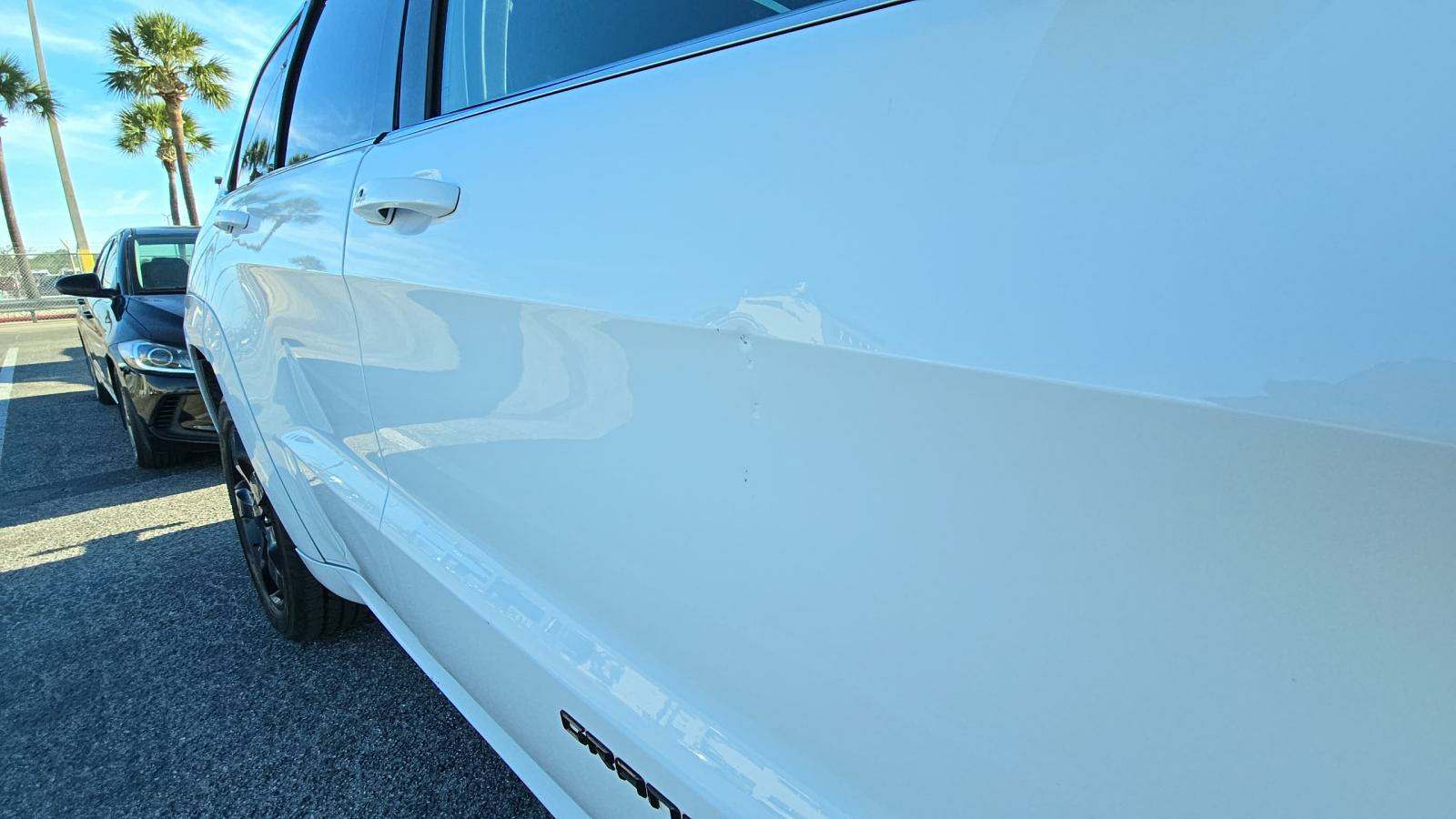 2015 Jeep Grand Cherokee Overland High Altitude Edition RWD