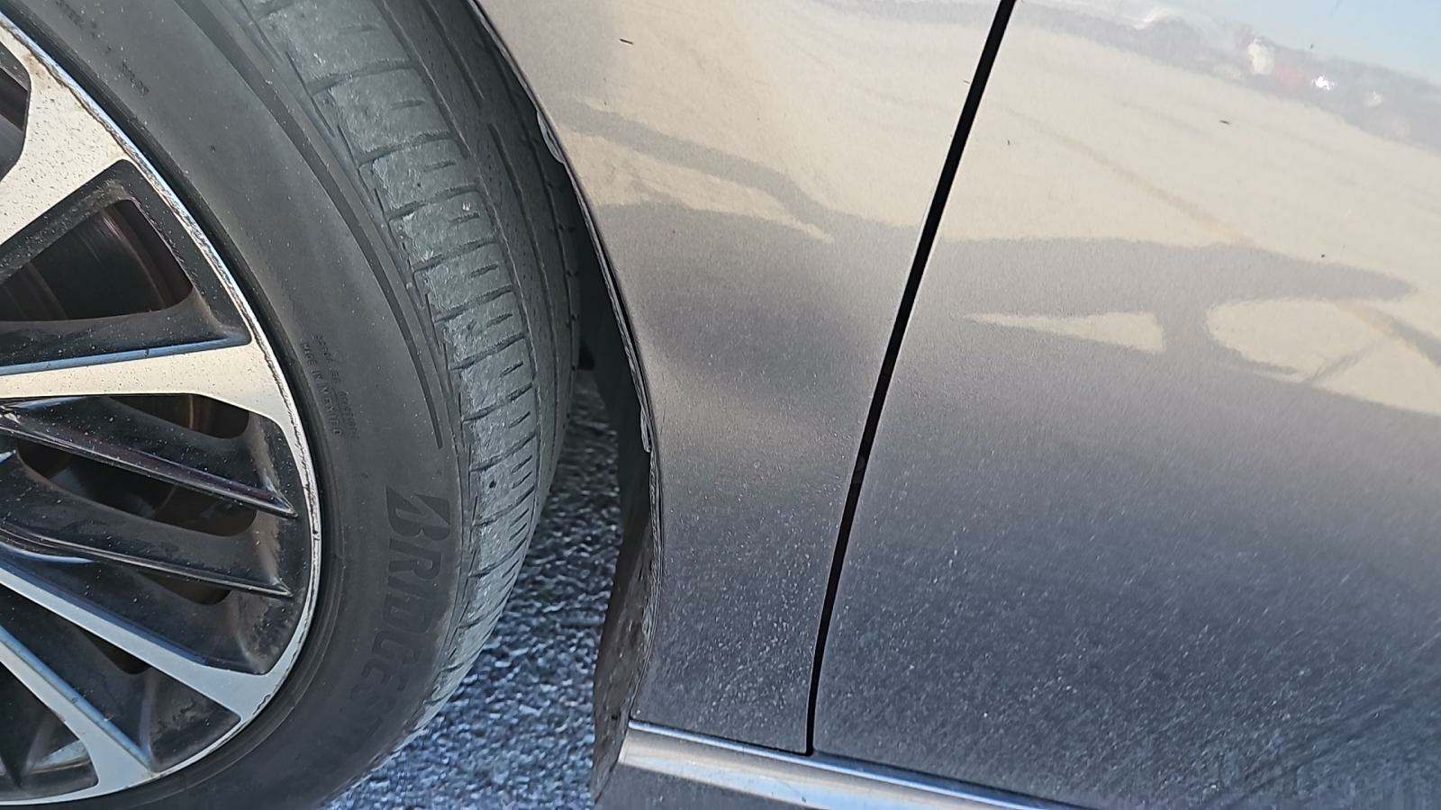 2018 Toyota Camry SE FWD