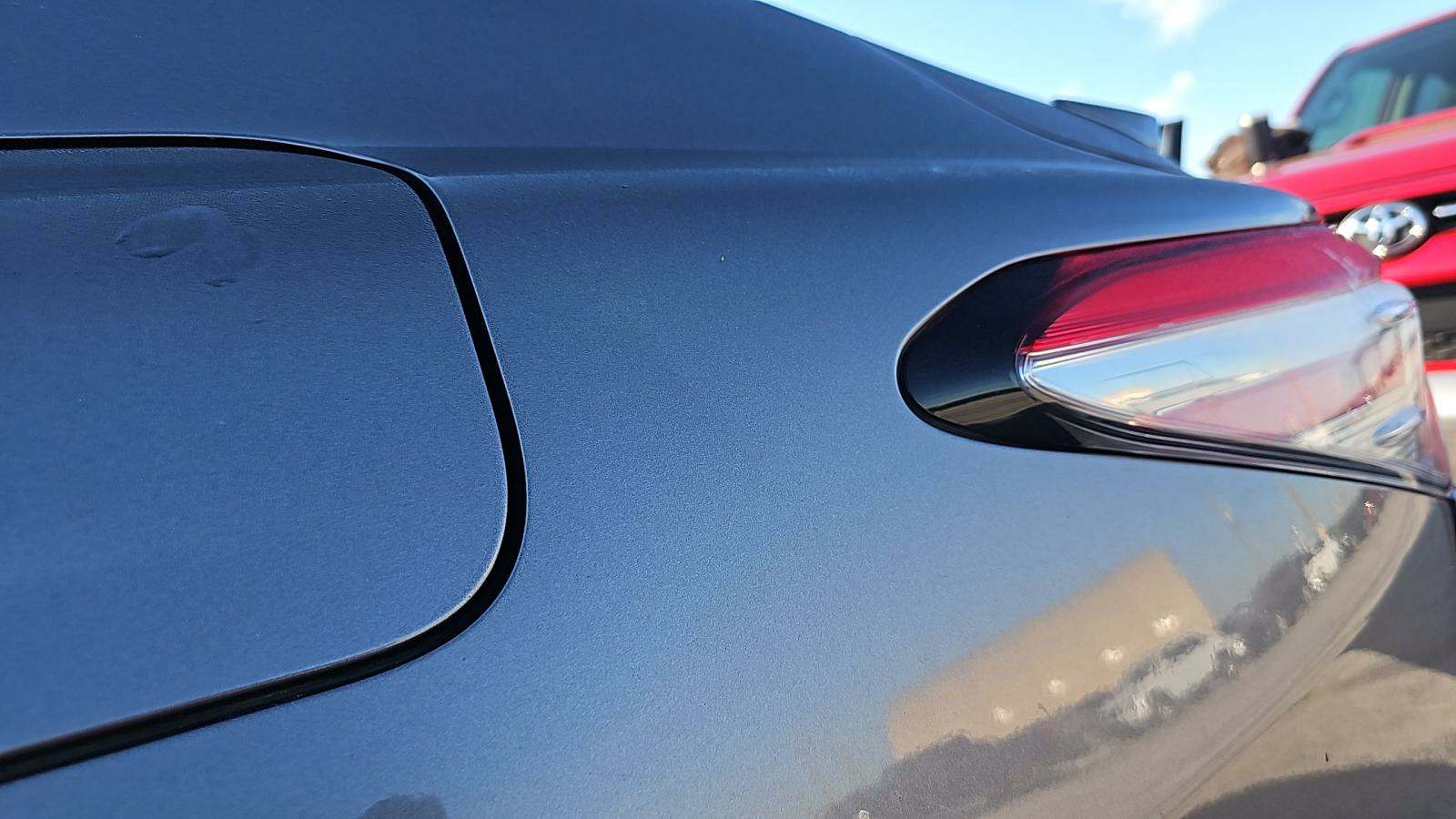 2018 Toyota Camry SE FWD