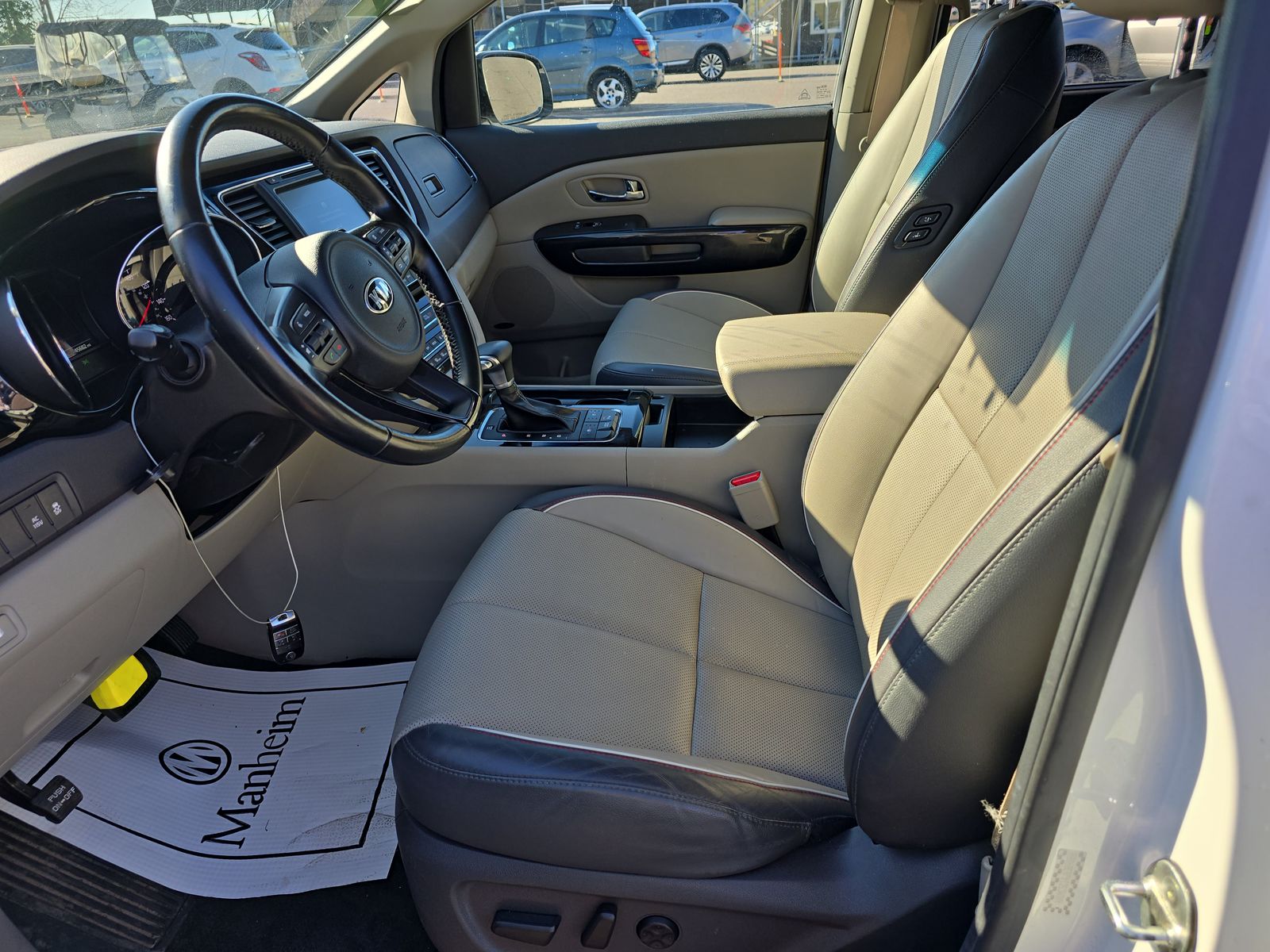 2018 Kia Sedona SX FWD