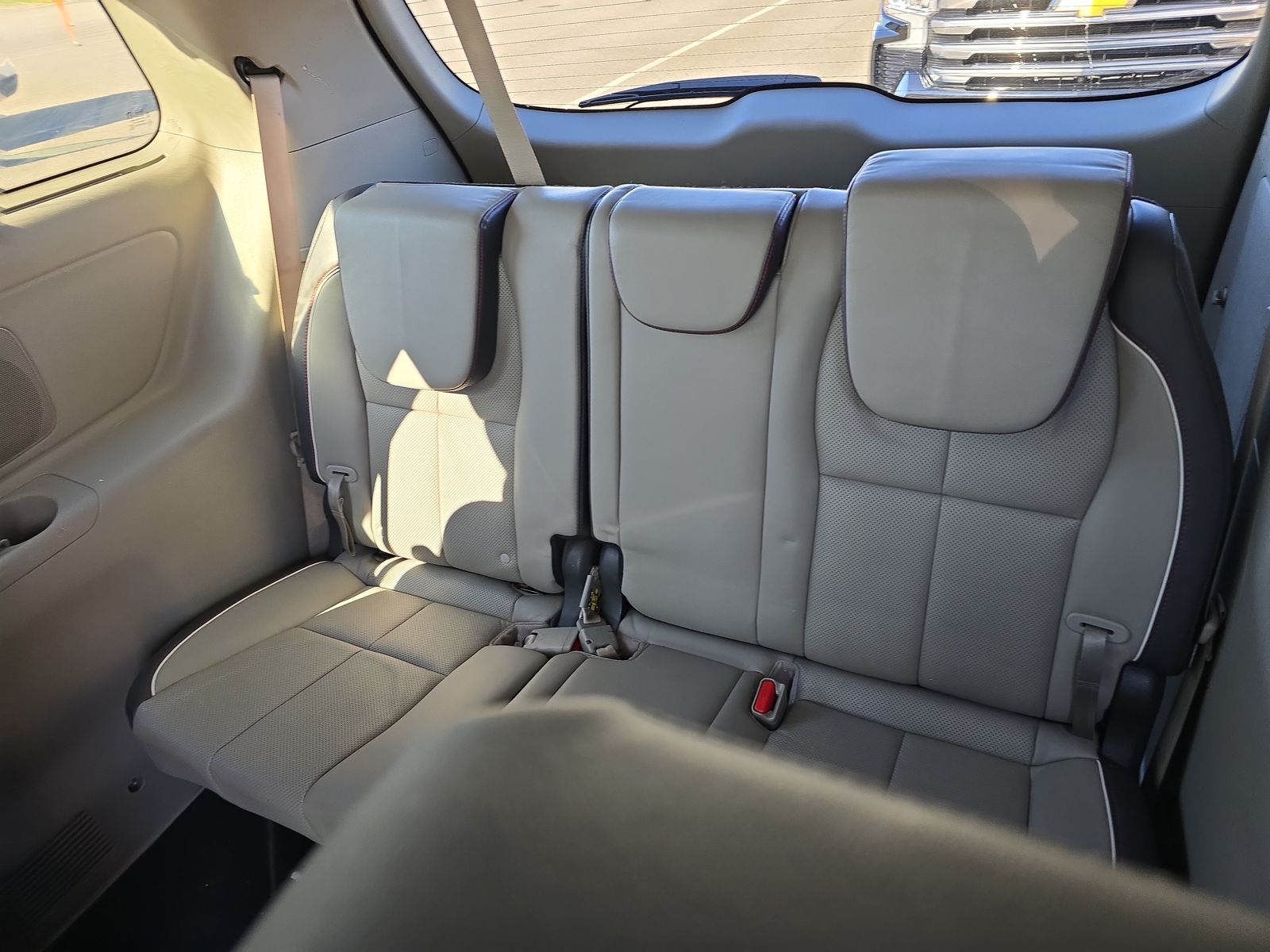 2018 Kia Sedona SX FWD