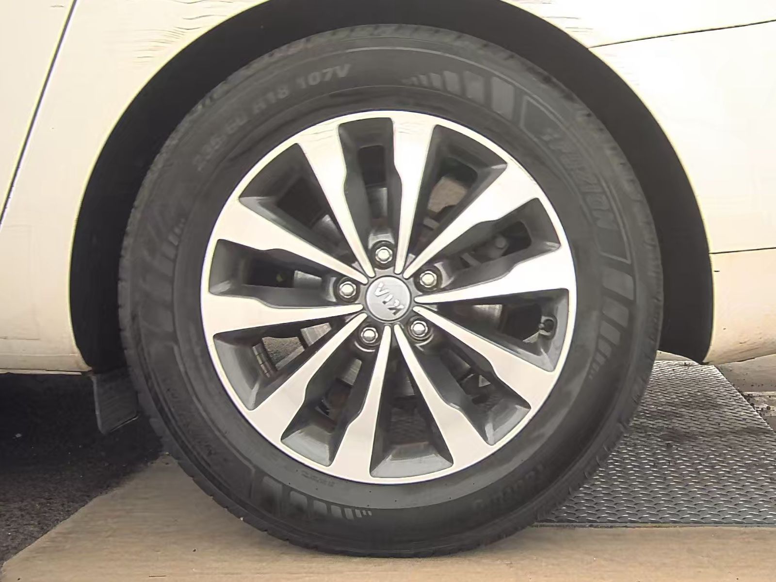 2018 Kia Sedona SX FWD