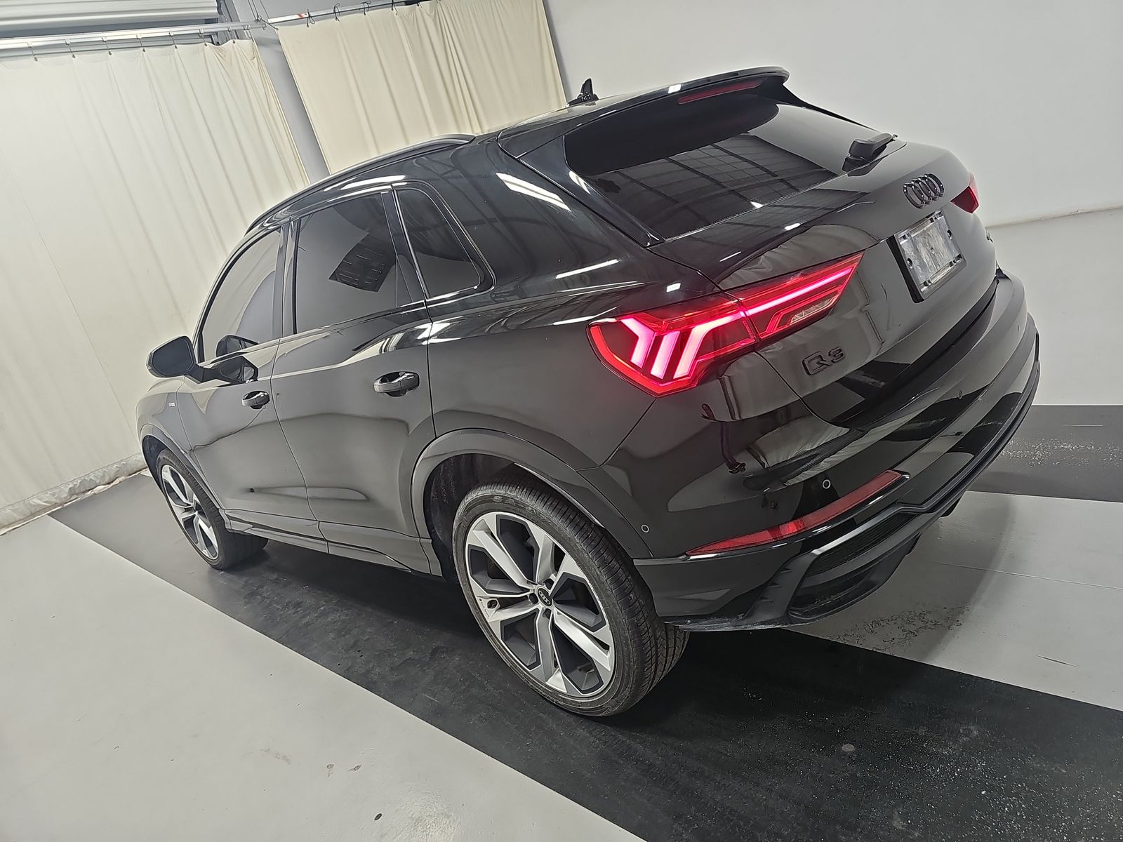 2021 Audi Q3 2.0T Premium Plus AWD