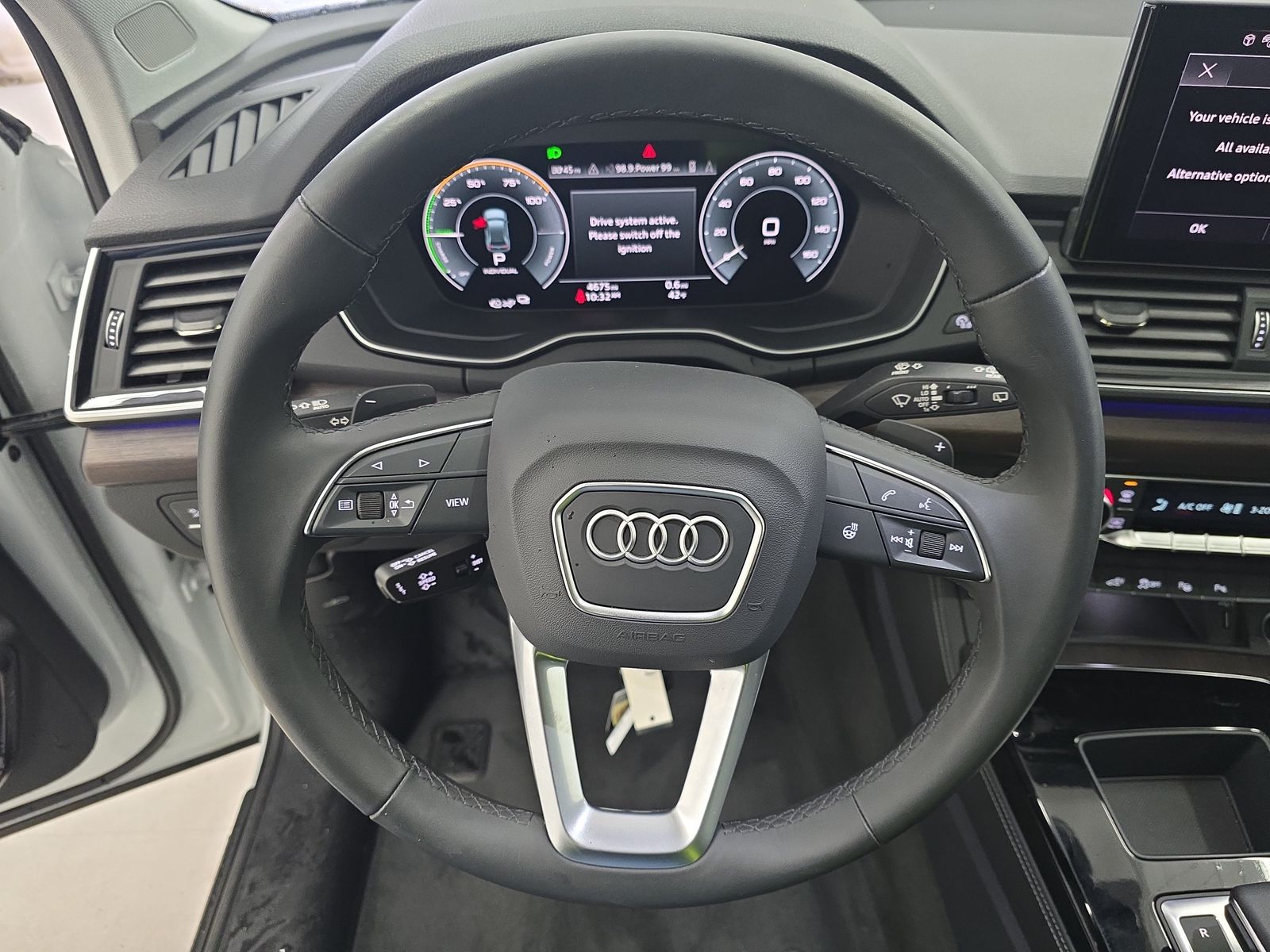 2024 Audi Q5 e Plug-In Hybrid S line Prestige AWD
