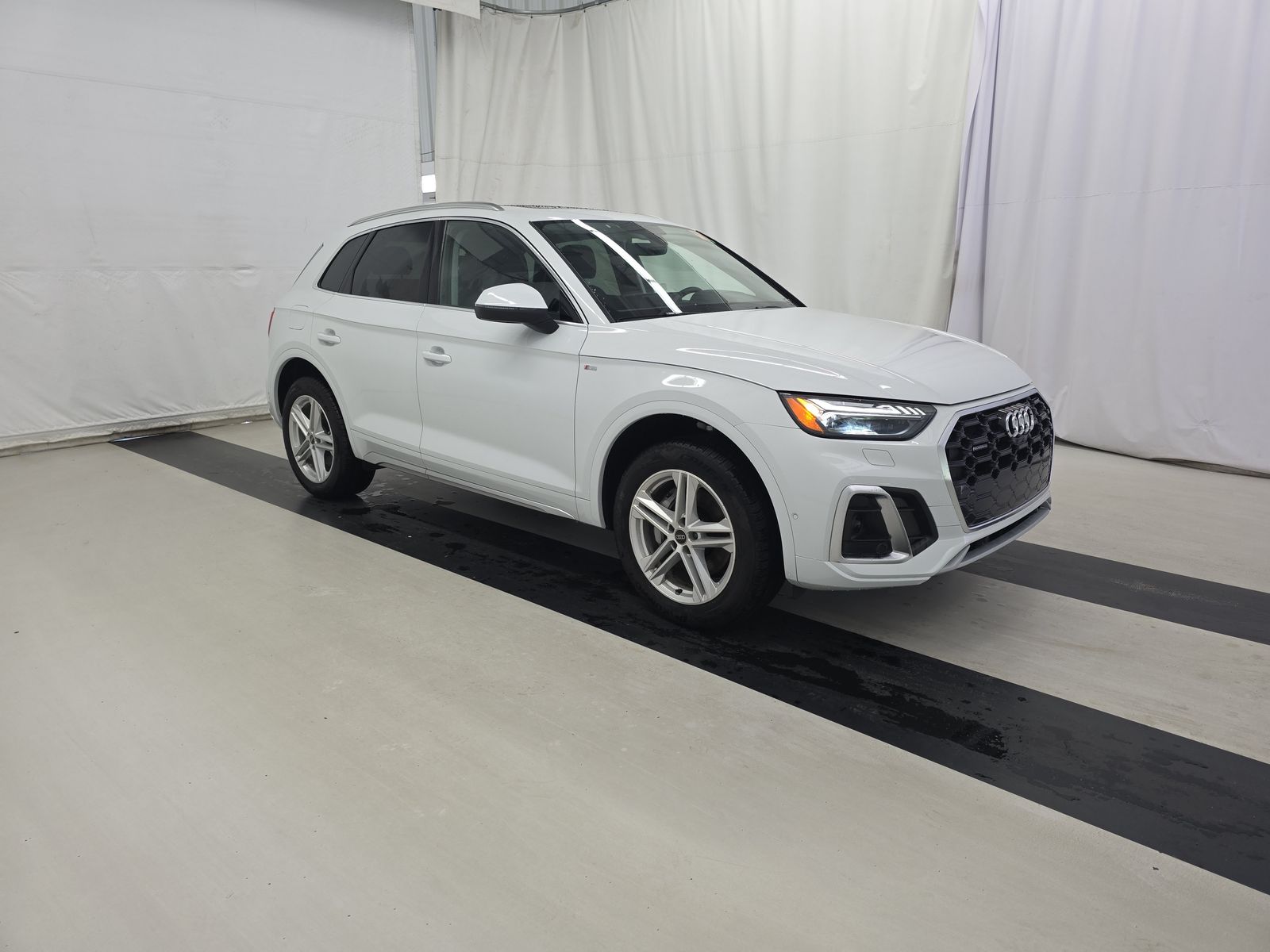 2024 Audi Q5 e Plug-In Hybrid S line Prestige AWD