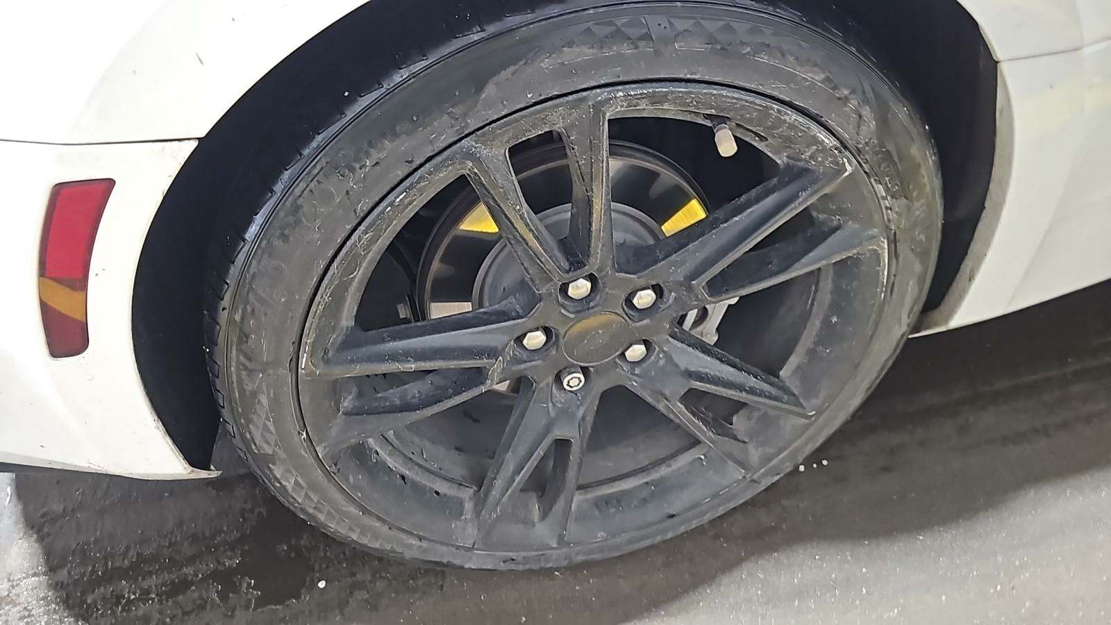 2020 Chevrolet Camaro 2LT RWD