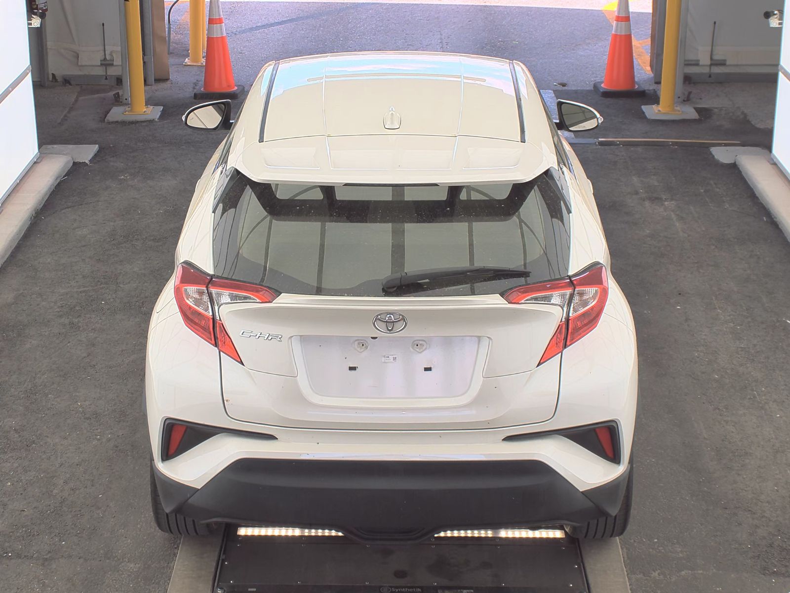 2019 Toyota C-HR XLE FWD