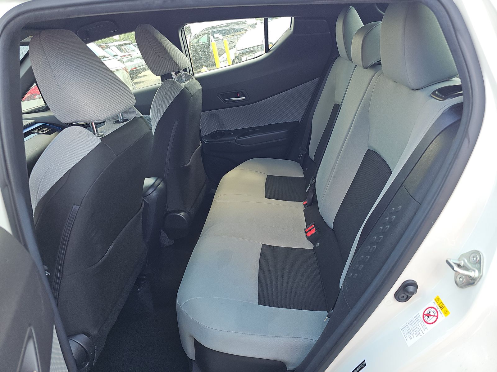 2019 Toyota C-HR XLE FWD