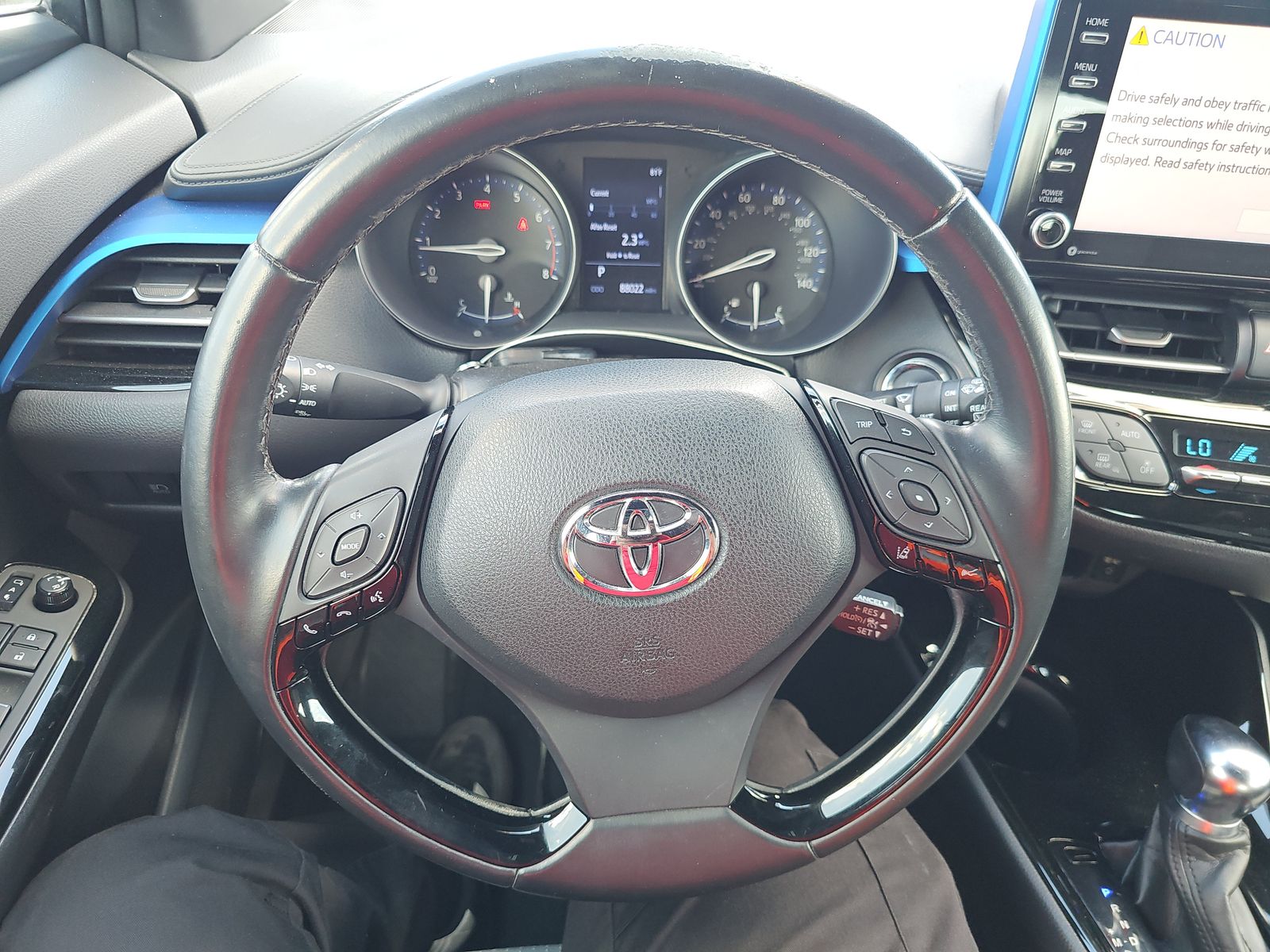 2019 Toyota C-HR XLE FWD