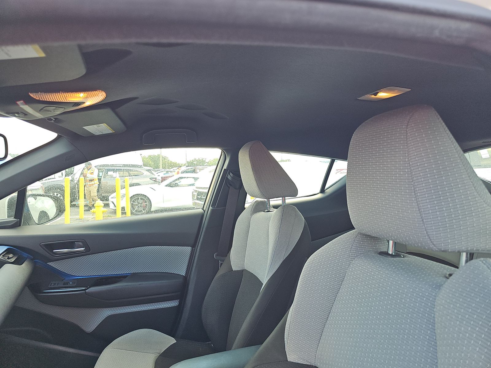 2019 Toyota C-HR XLE FWD