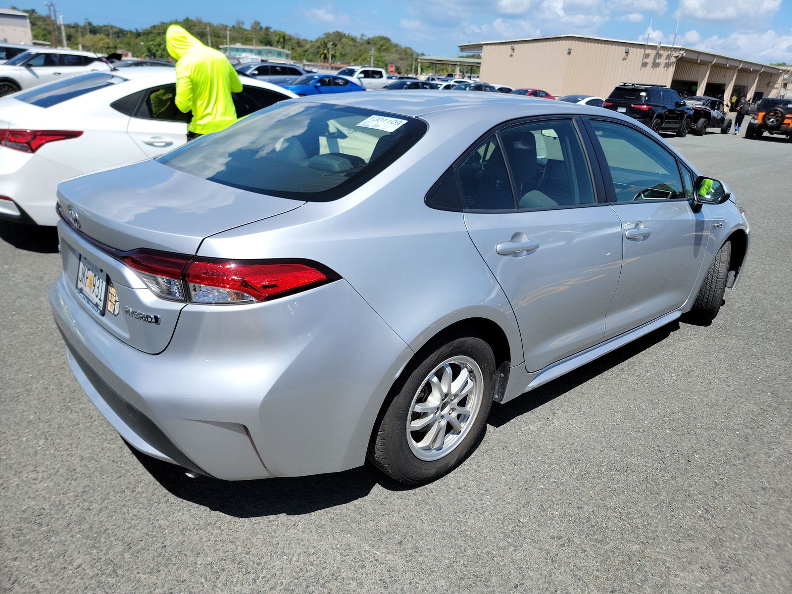 2020 Toyota Corolla Hybrid LE FWD