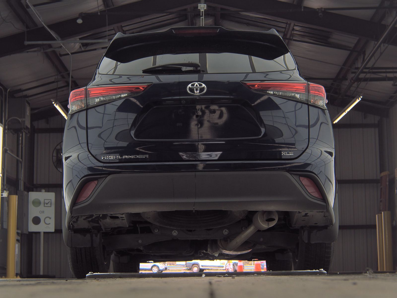 2020 Toyota Highlander XLE FWD