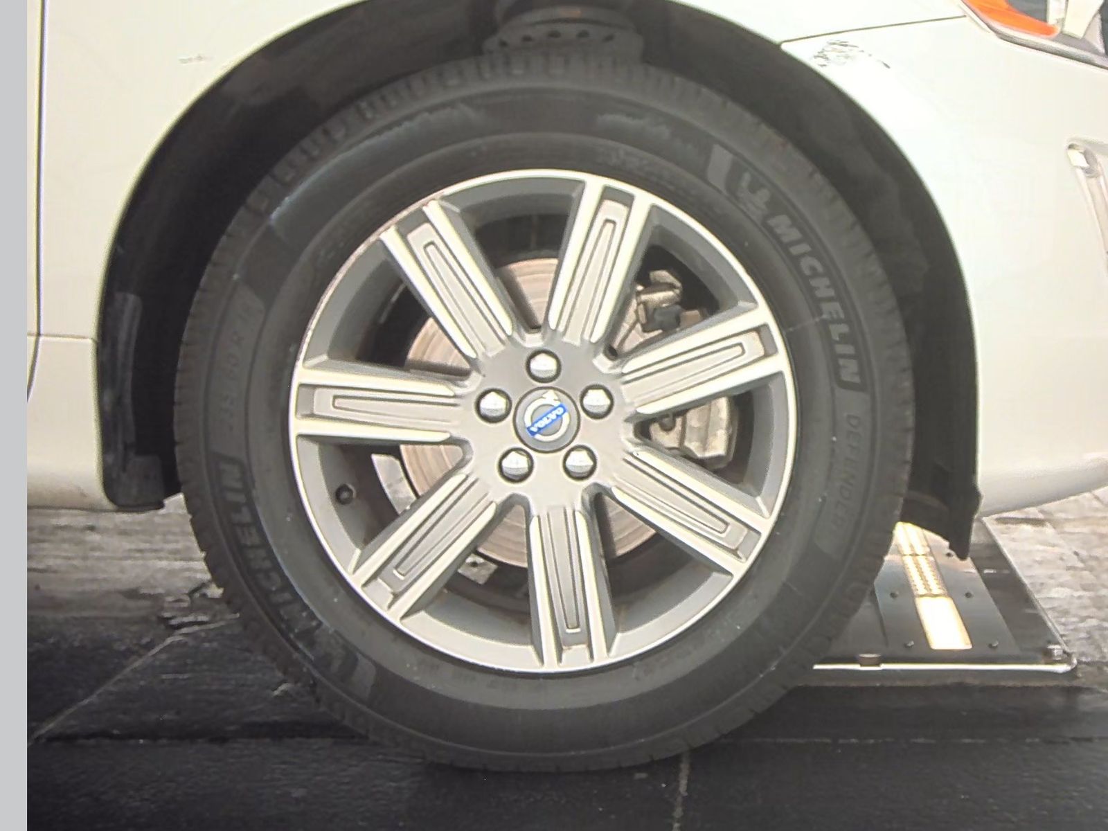 2017 Volvo XC60 T5 Inscription FWD