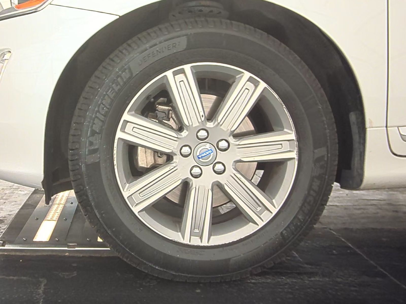 2017 Volvo XC60 T5 Inscription FWD