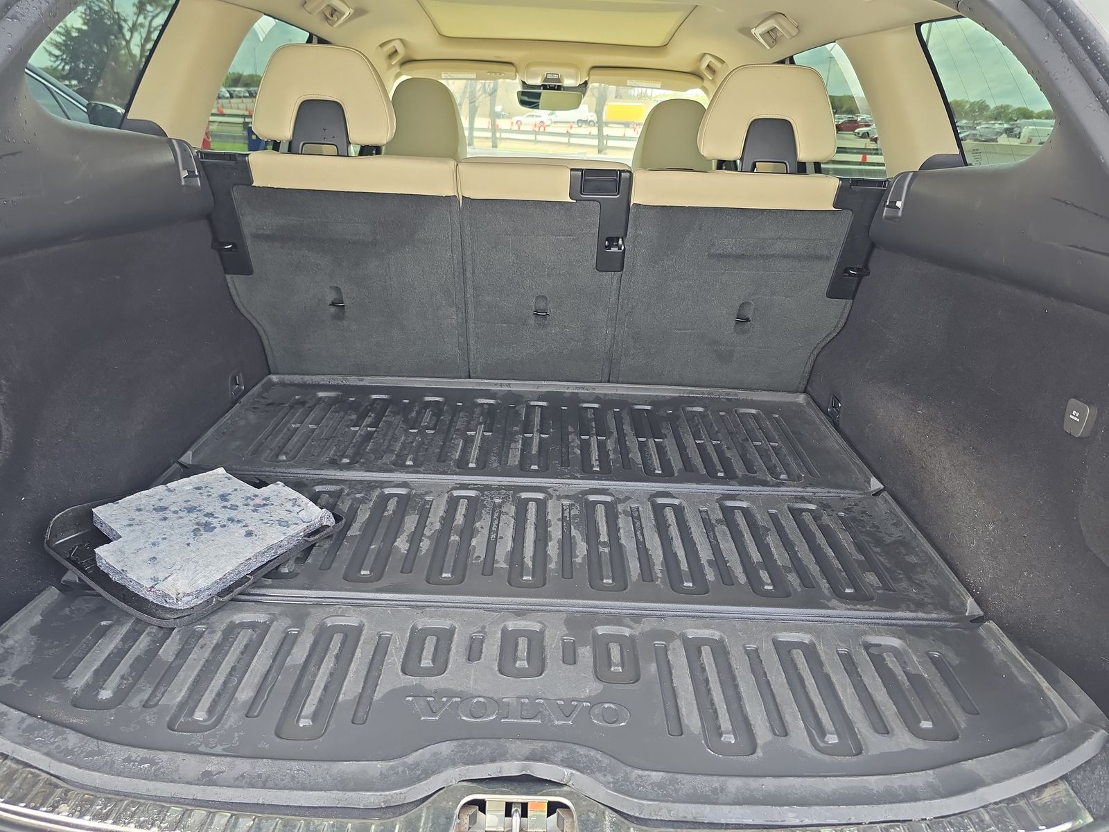 2017 Volvo XC60 T5 Inscription FWD