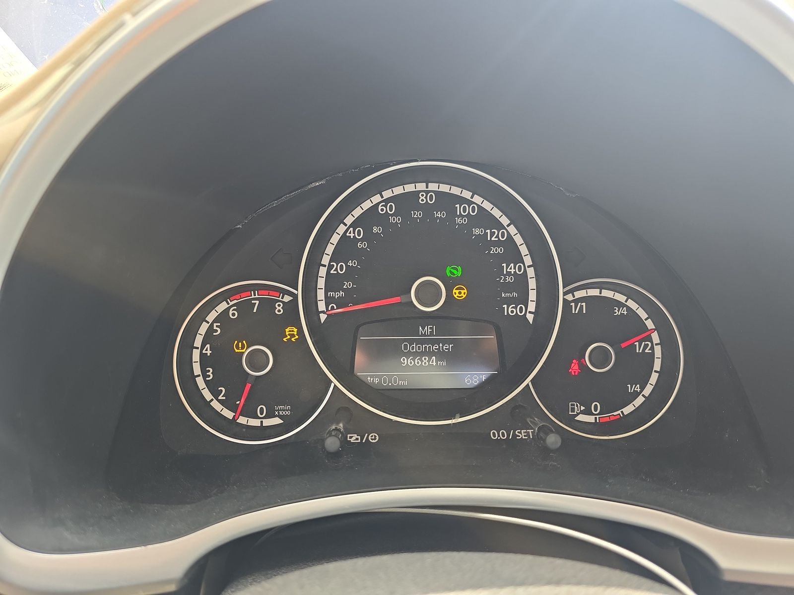 2013 Volkswagen Beetle 2.0T Turbo FWD