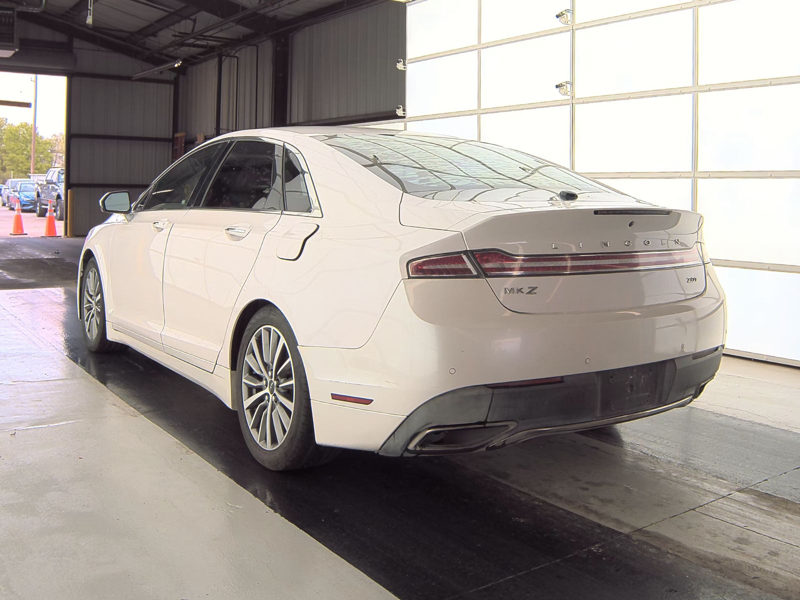 2019 Lincoln MKZ Standard FWD