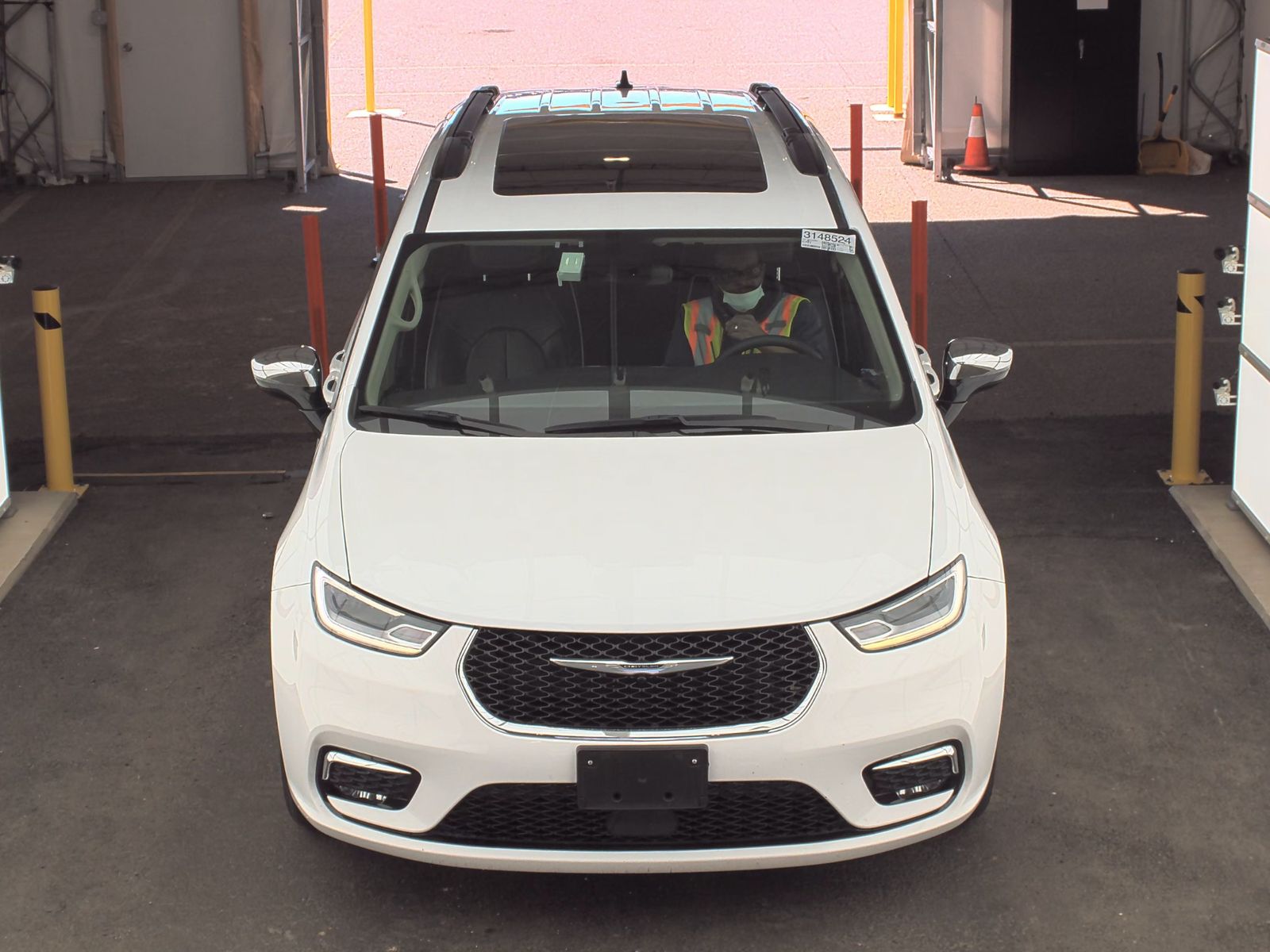 2023 Chrysler Pacifica Limited FWD