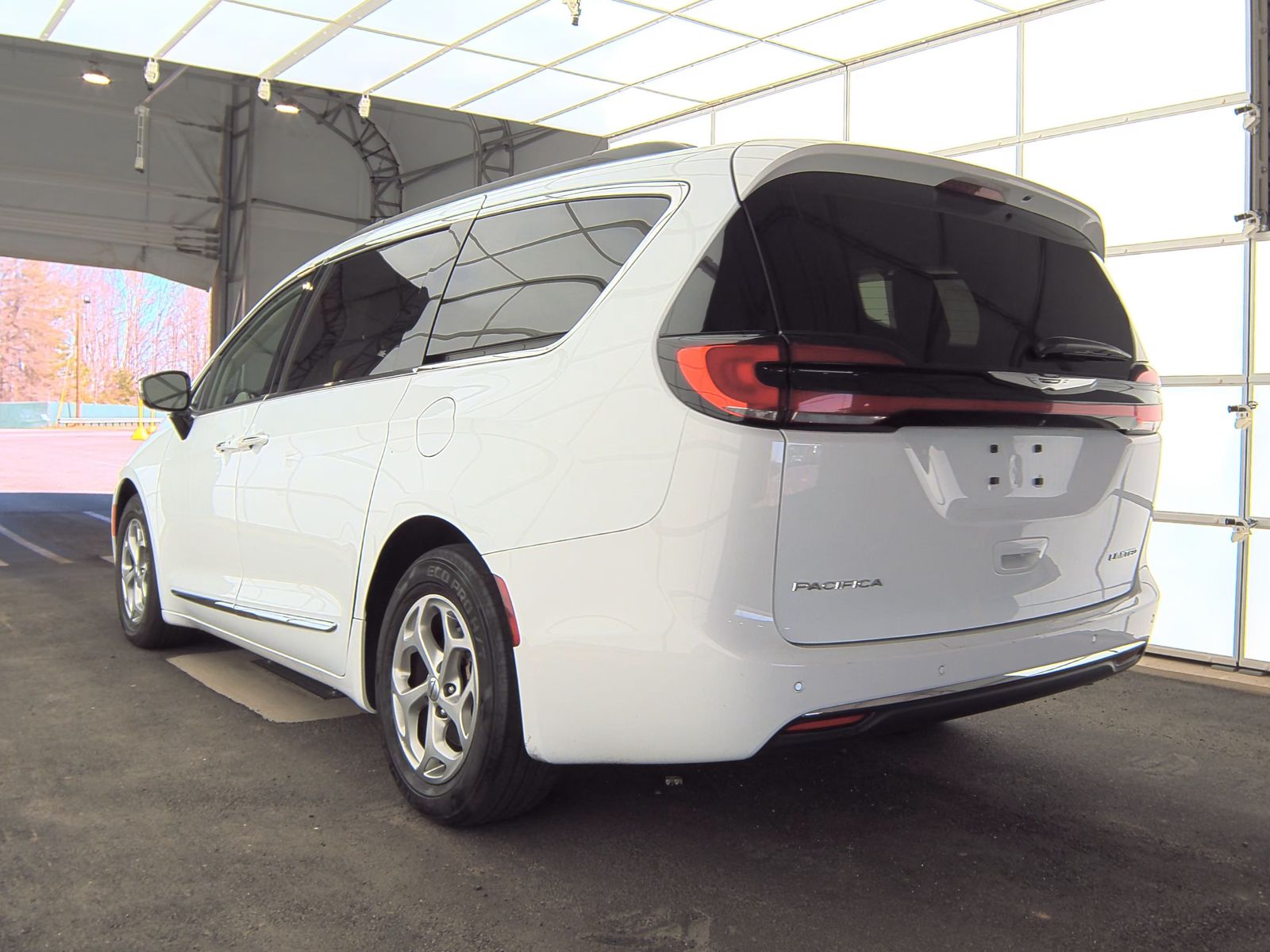 2023 Chrysler Pacifica Limited FWD