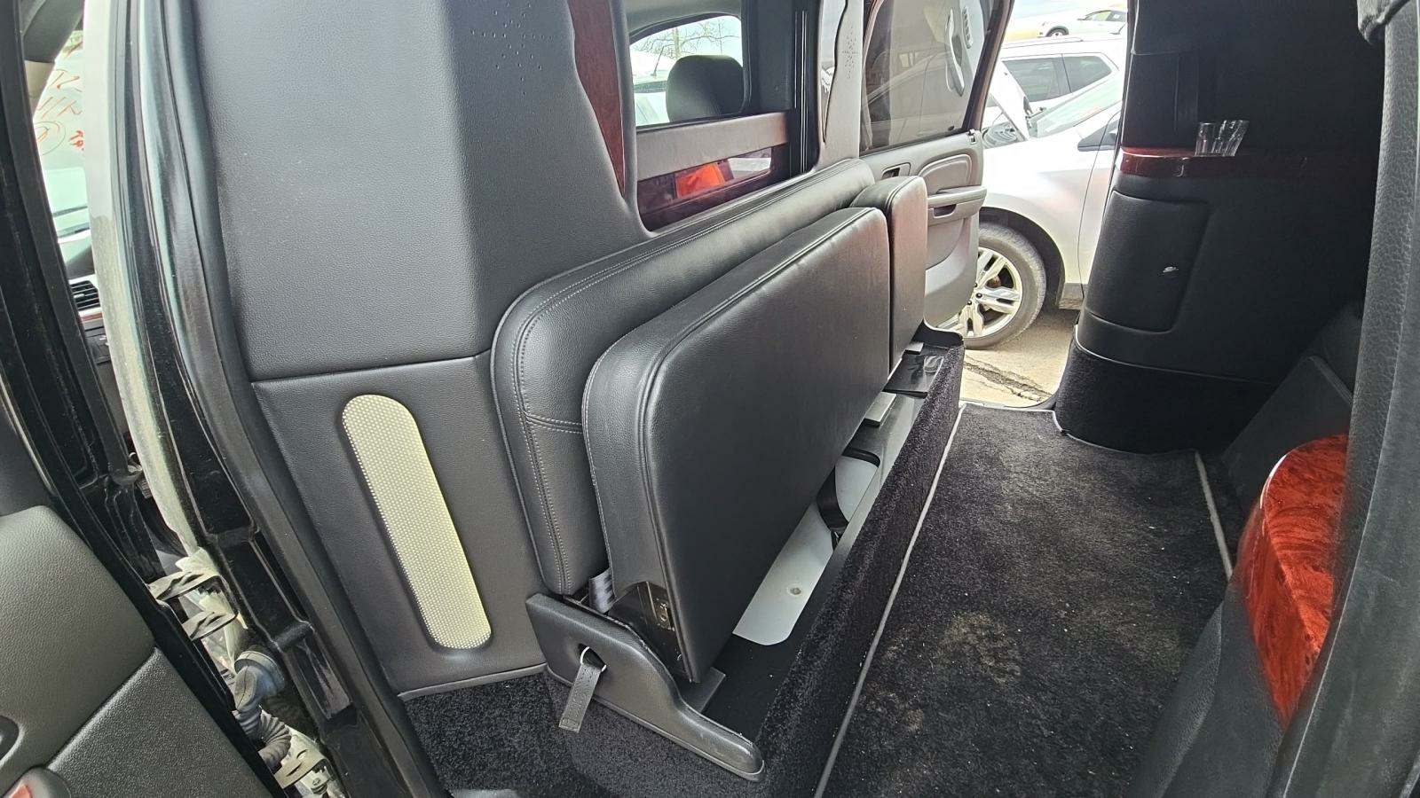 2014 Cadillac Escalade ESV Luxury AWD