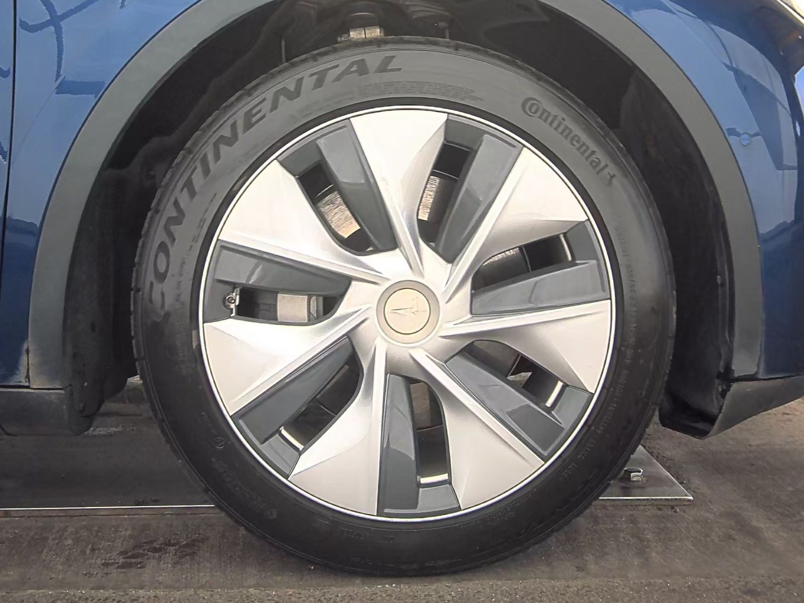 2020 Tesla Model Y Long Range AWD