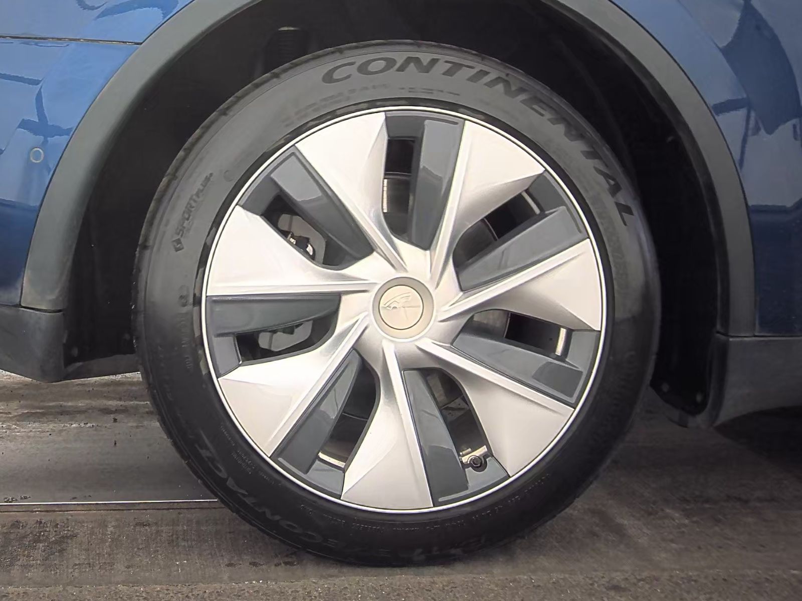 2020 Tesla Model Y Long Range AWD